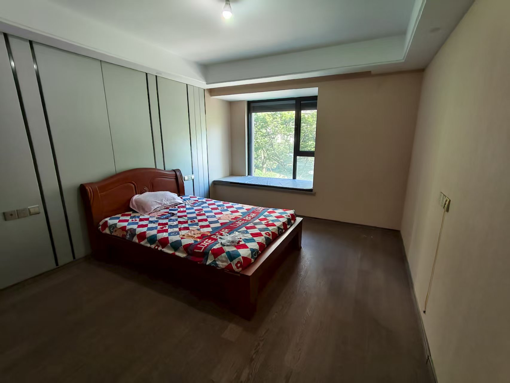 远创樾府 3室2厅2卫 121.90m&sup2;