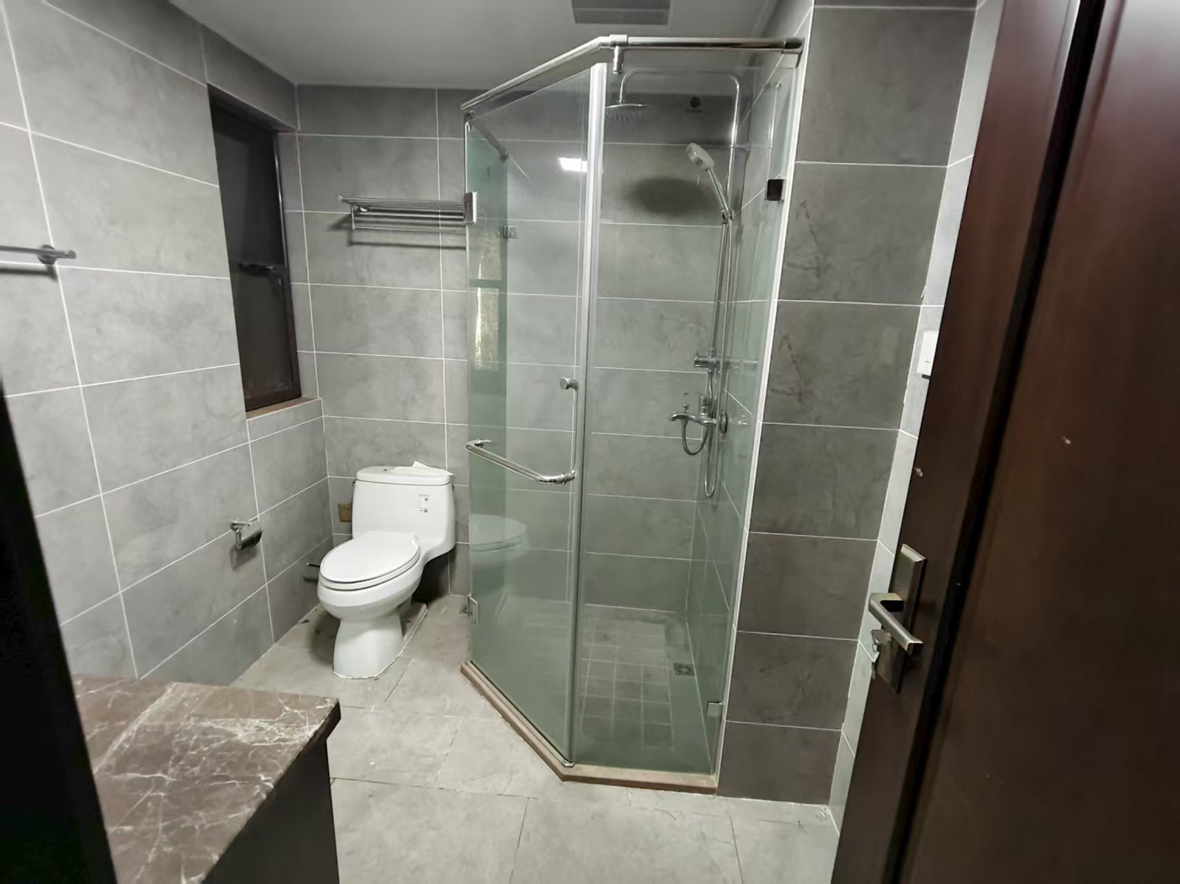 远创樾府 3室2厅2卫 121.90m&sup2;