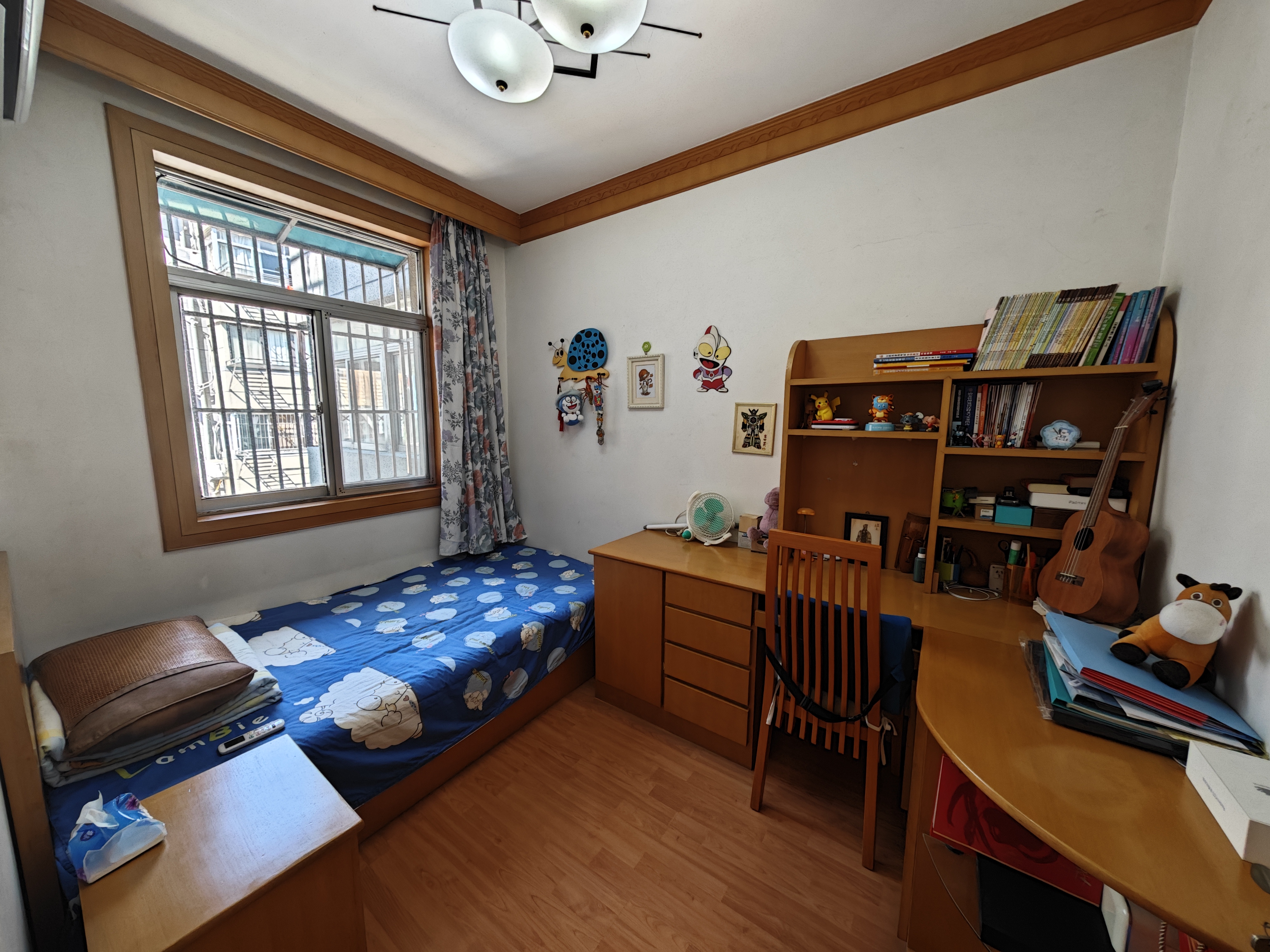 易家桥新村 3室1厅1卫 85m&sup2;