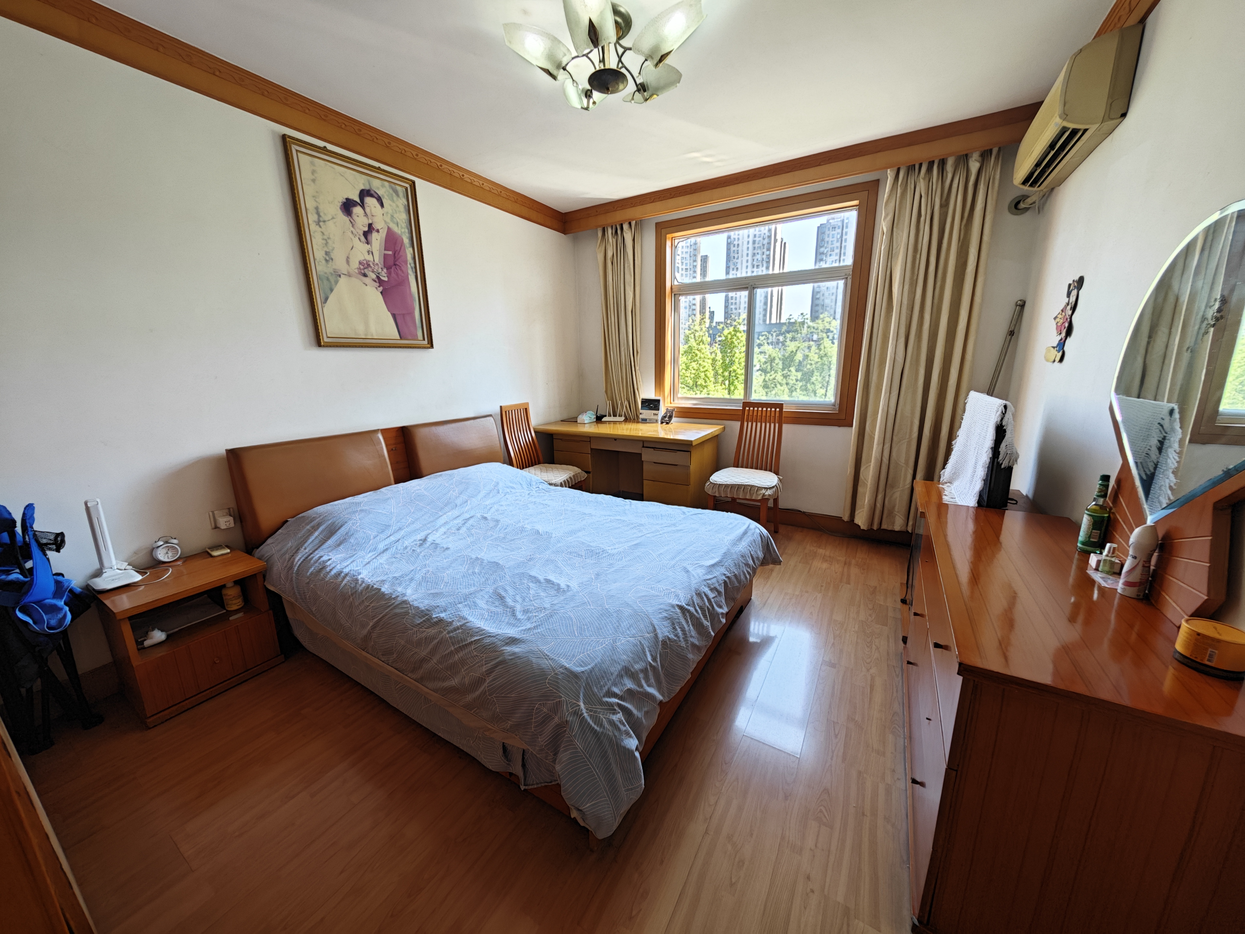 易家桥新村 3室1厅1卫 85m&sup2;