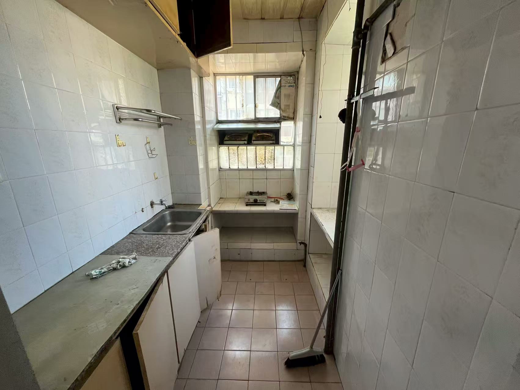 城港新村 3室1厅1卫 79.18m&sup2;