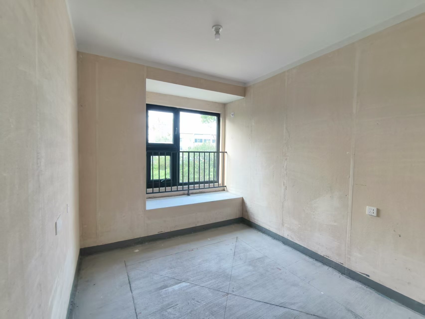天璞华庭 3室2厅2卫 137m&sup2;
