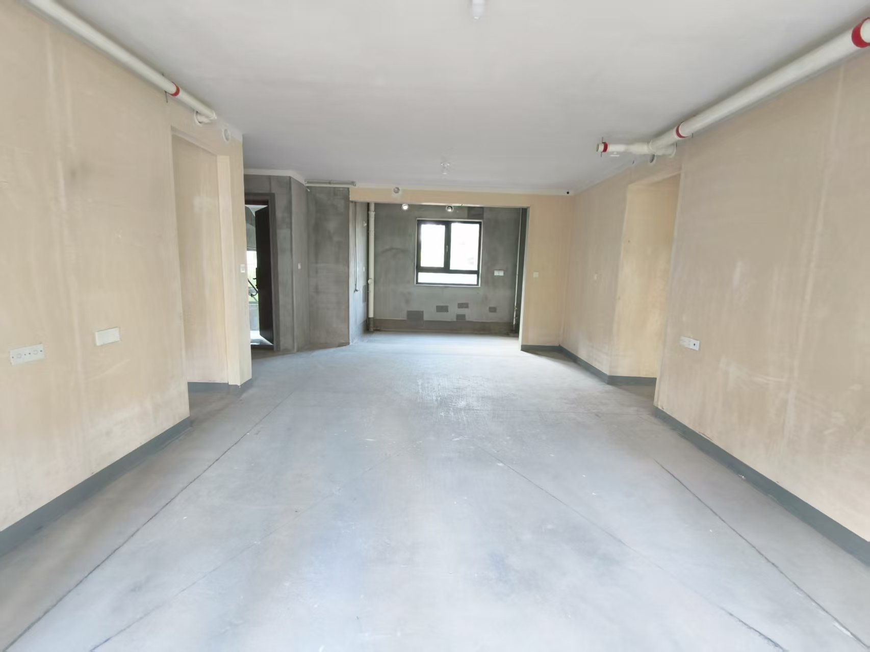 天璞华庭 3室2厅2卫 137m&sup2;