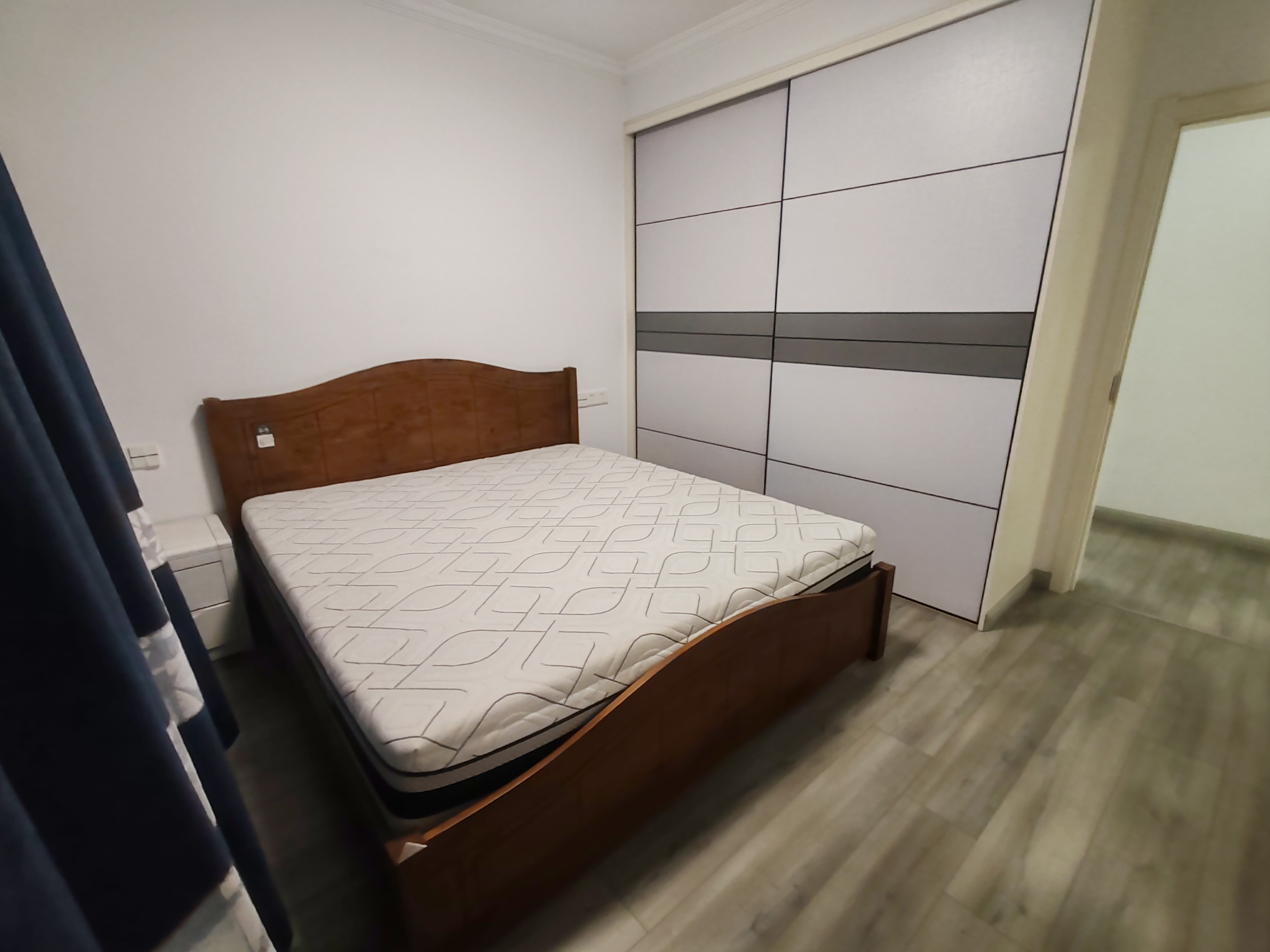 南辰濠郡 3室2厅2卫 128m&sup2;
