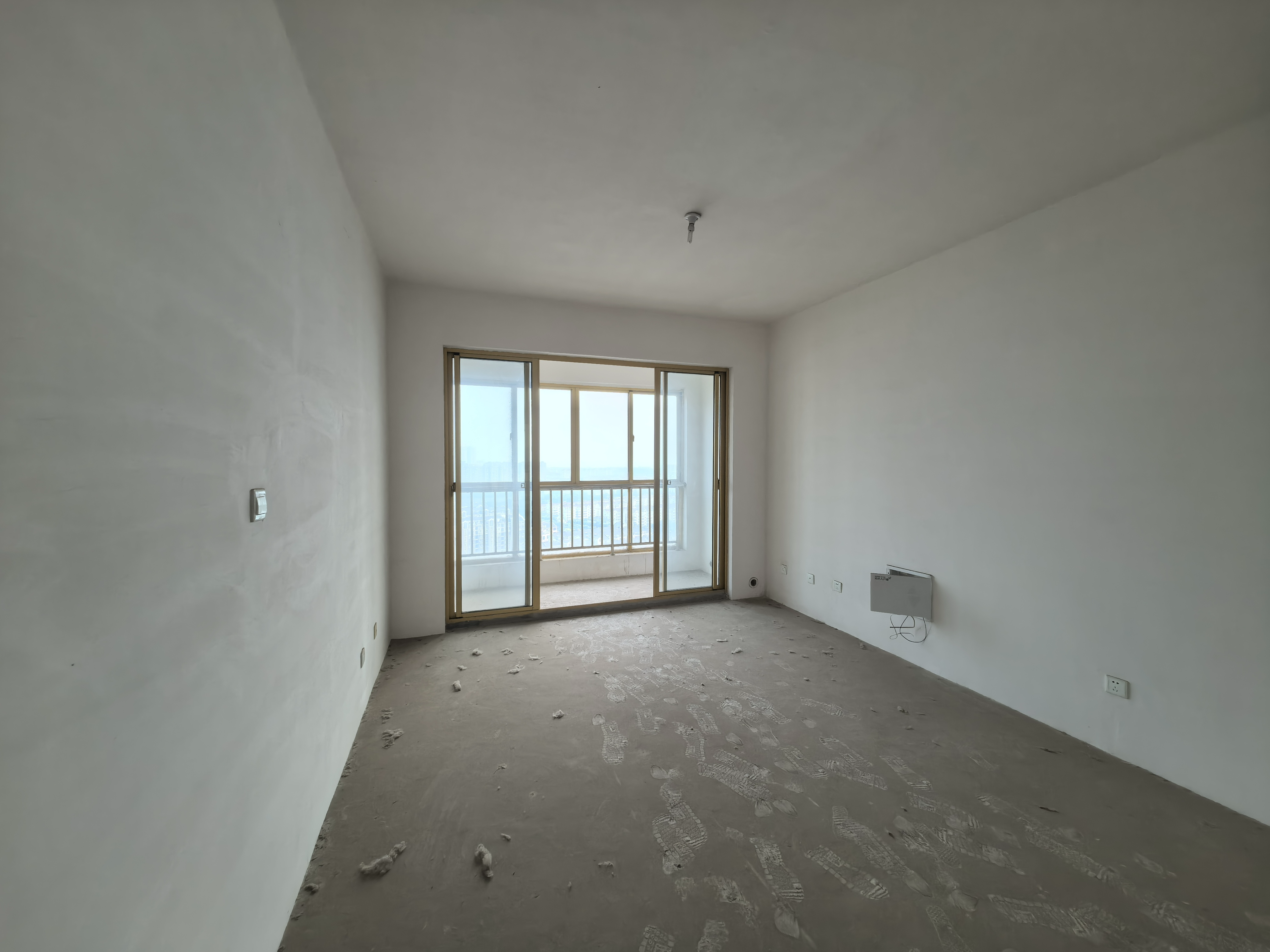 尚海湾 2室2厅1卫 104m&sup2;