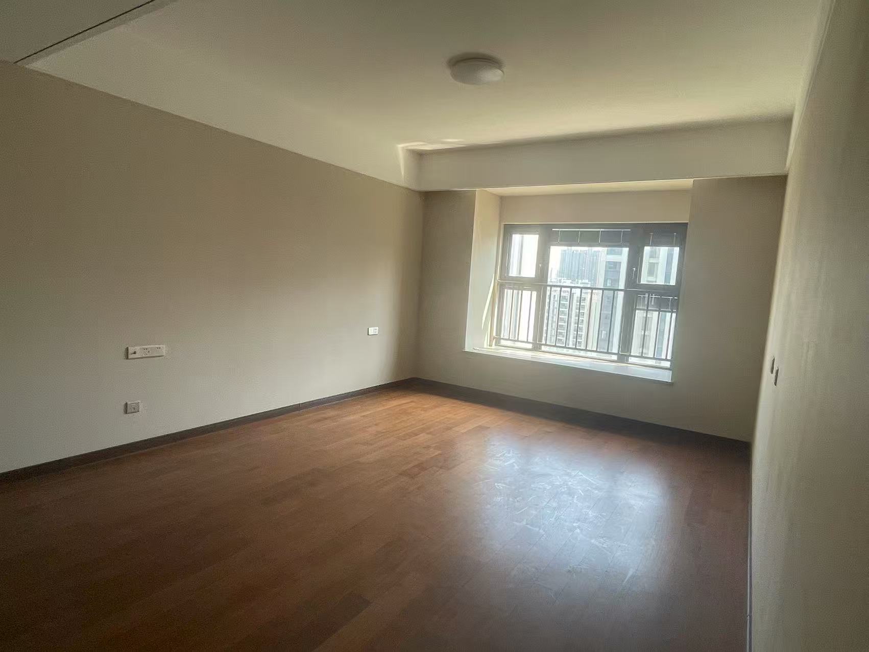 中海翠湖溪岸 4室2厅2卫 187.49m&sup2;