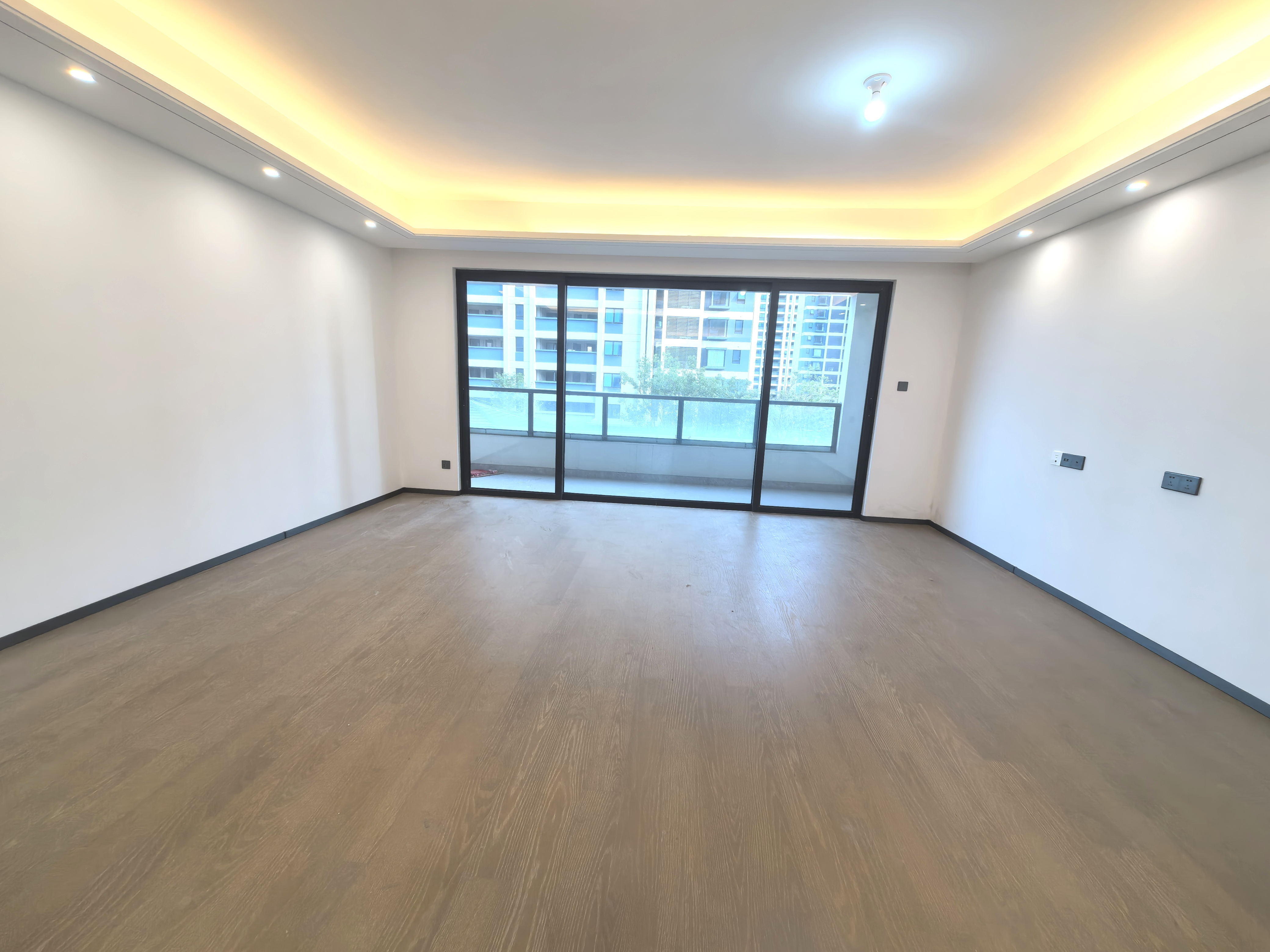 碧桂园公园星荟 3室2厅2卫 132.14m&sup2;