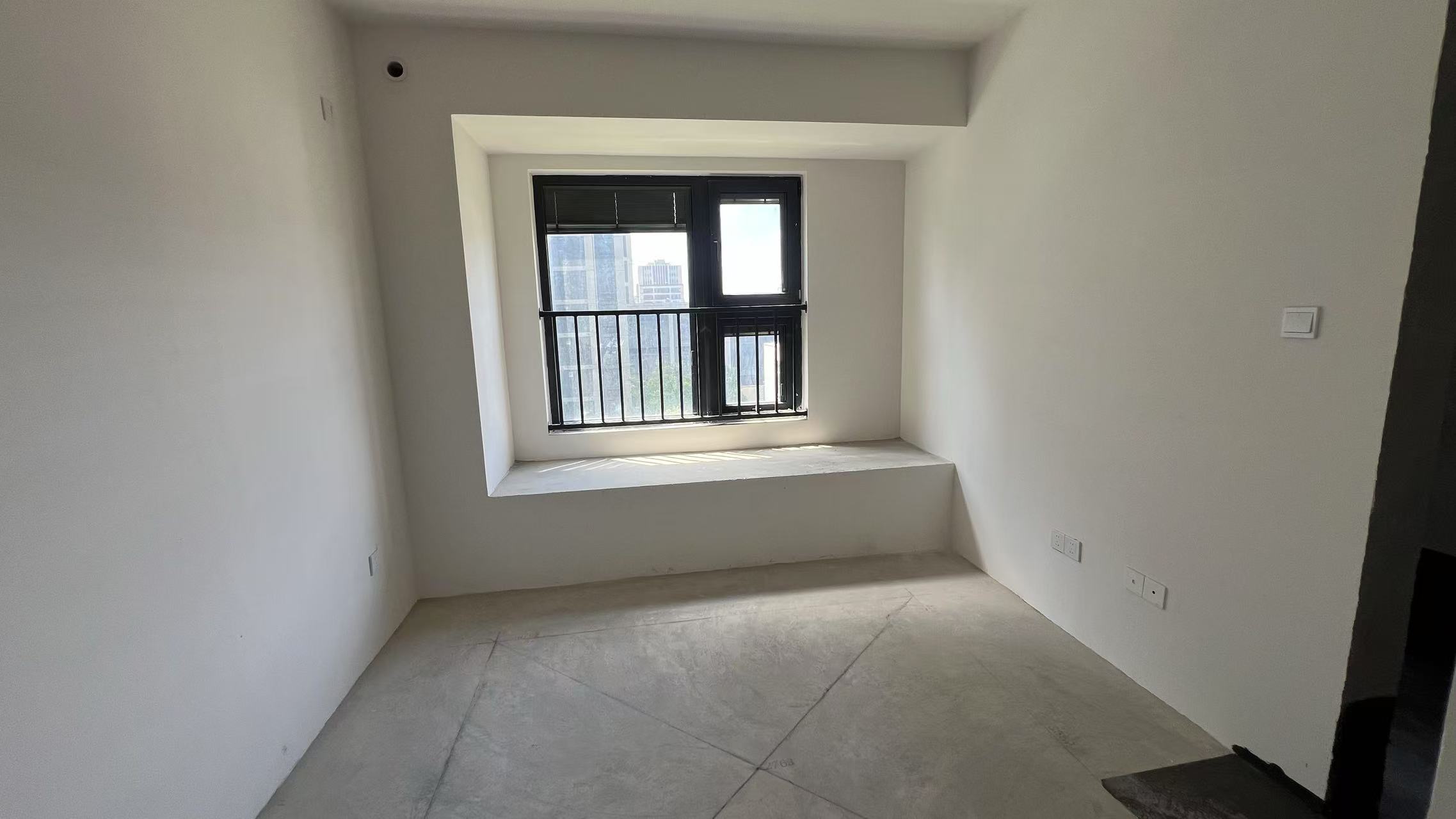 东时区 3室2厅1卫 82m&sup2;