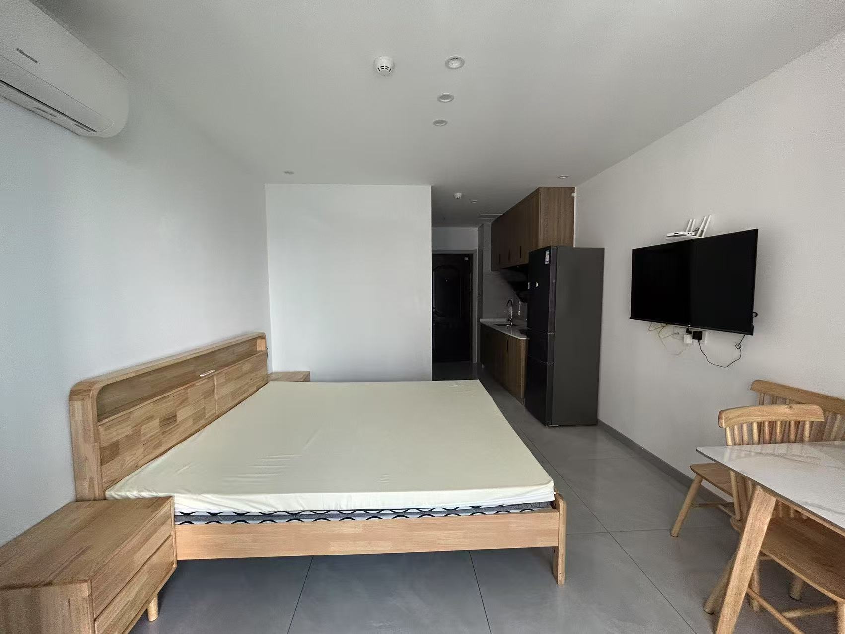 涌鑫八达通广场 1室1厅1卫 40m²