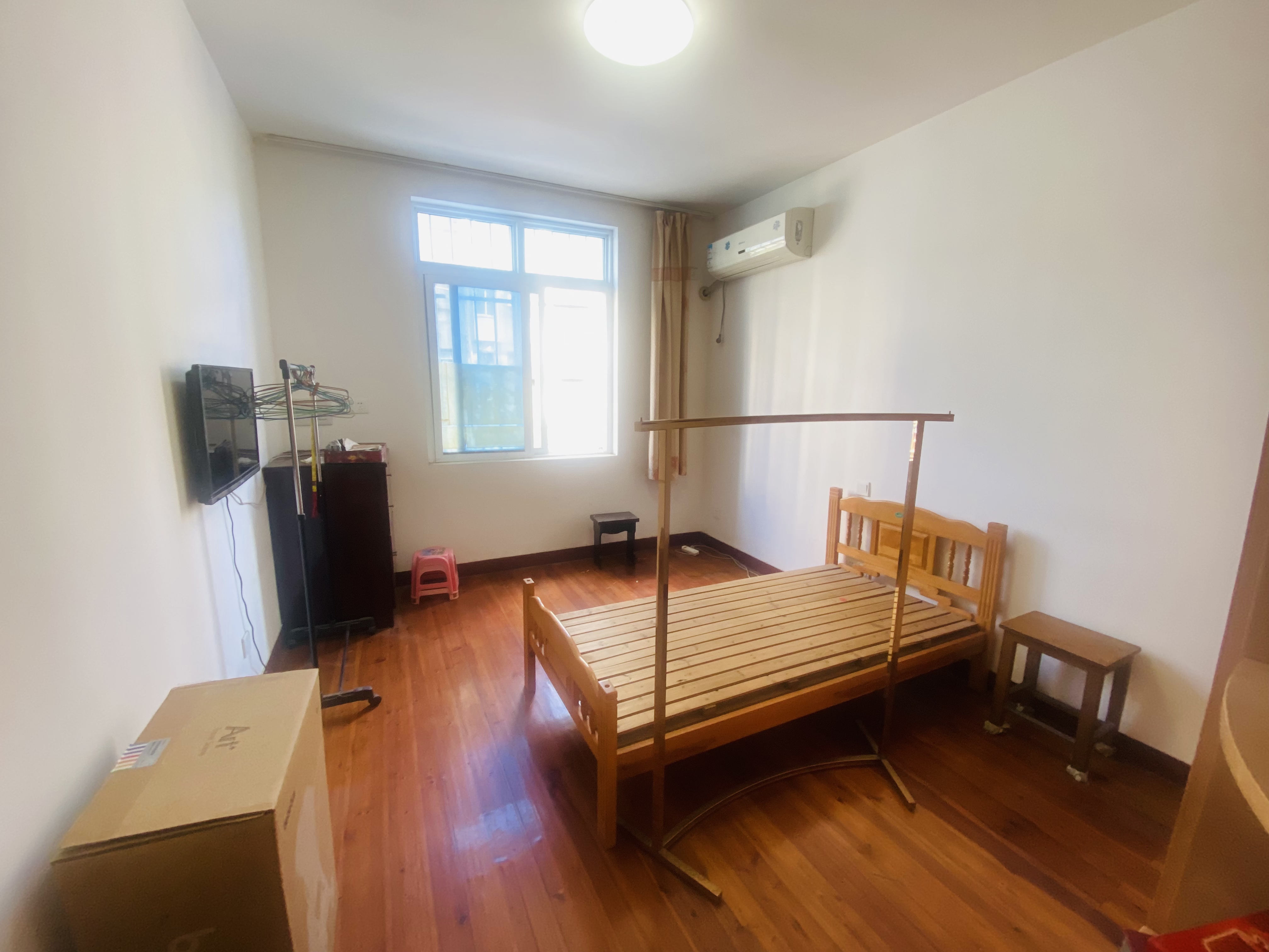城南新村(崇川区) 3室2厅1卫 87m&sup2;