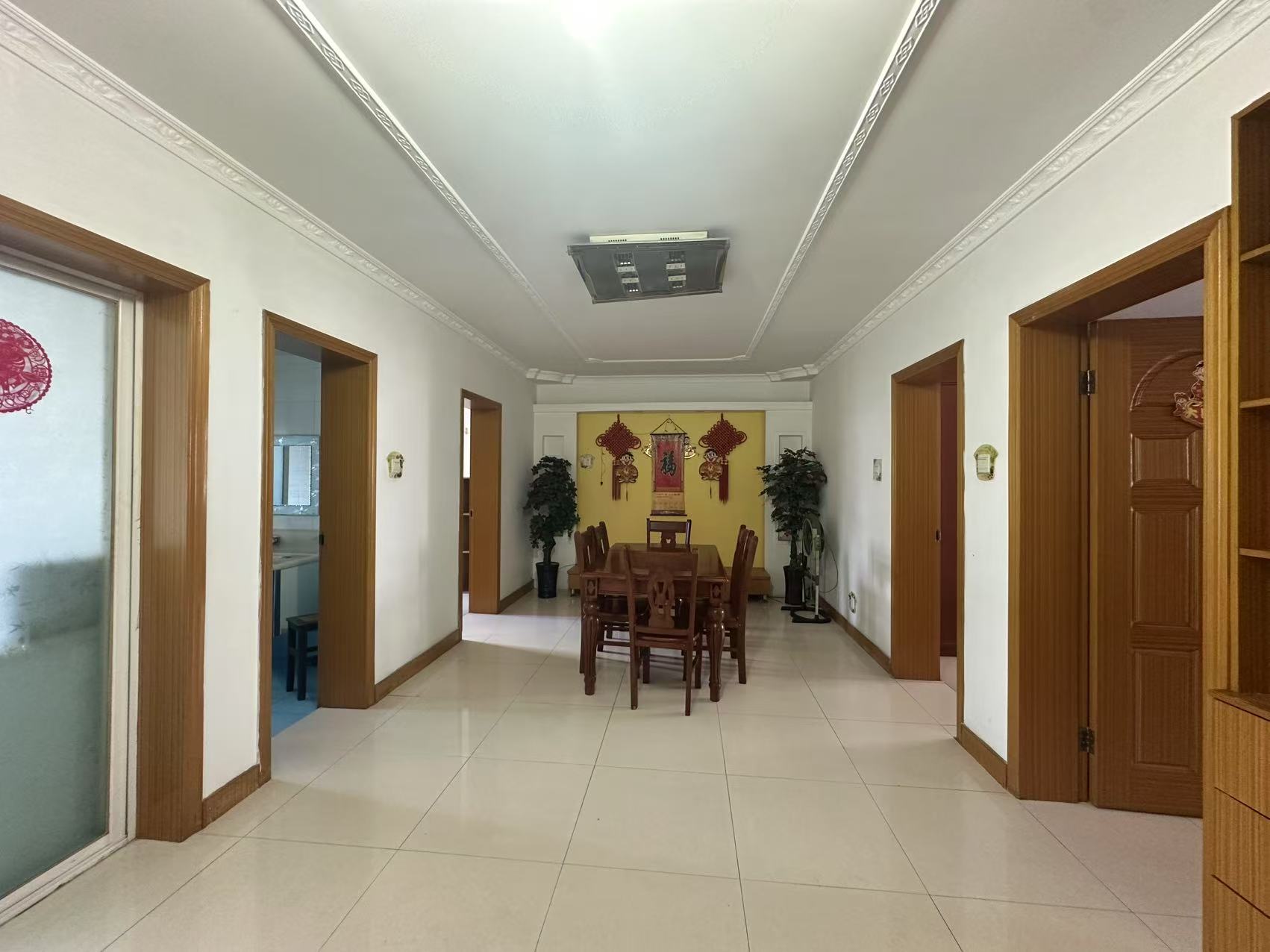 世纪新城 3室2厅1卫 100m&sup2;