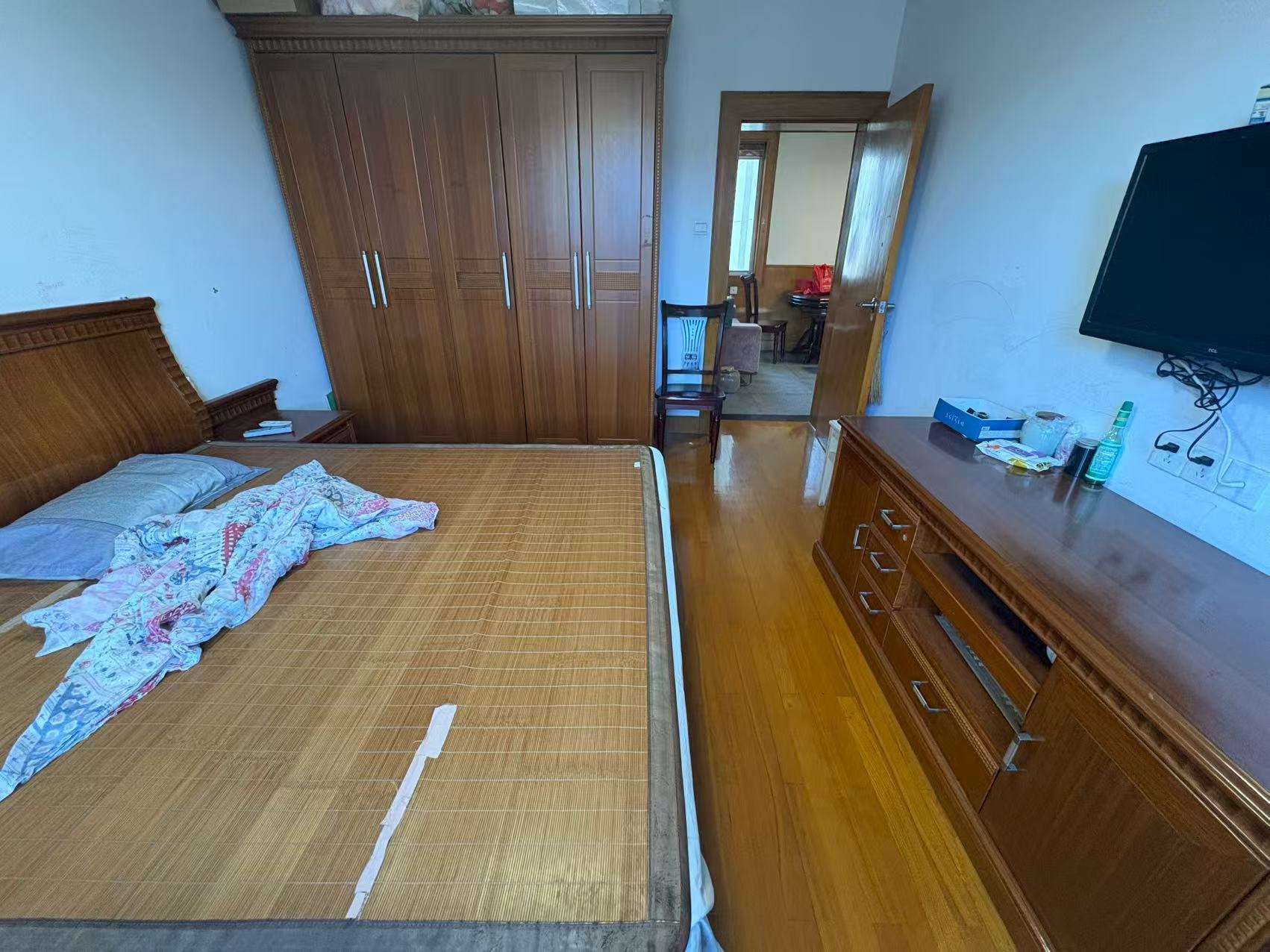 姚港路31号 3室1厅1卫 80.24m&sup2;