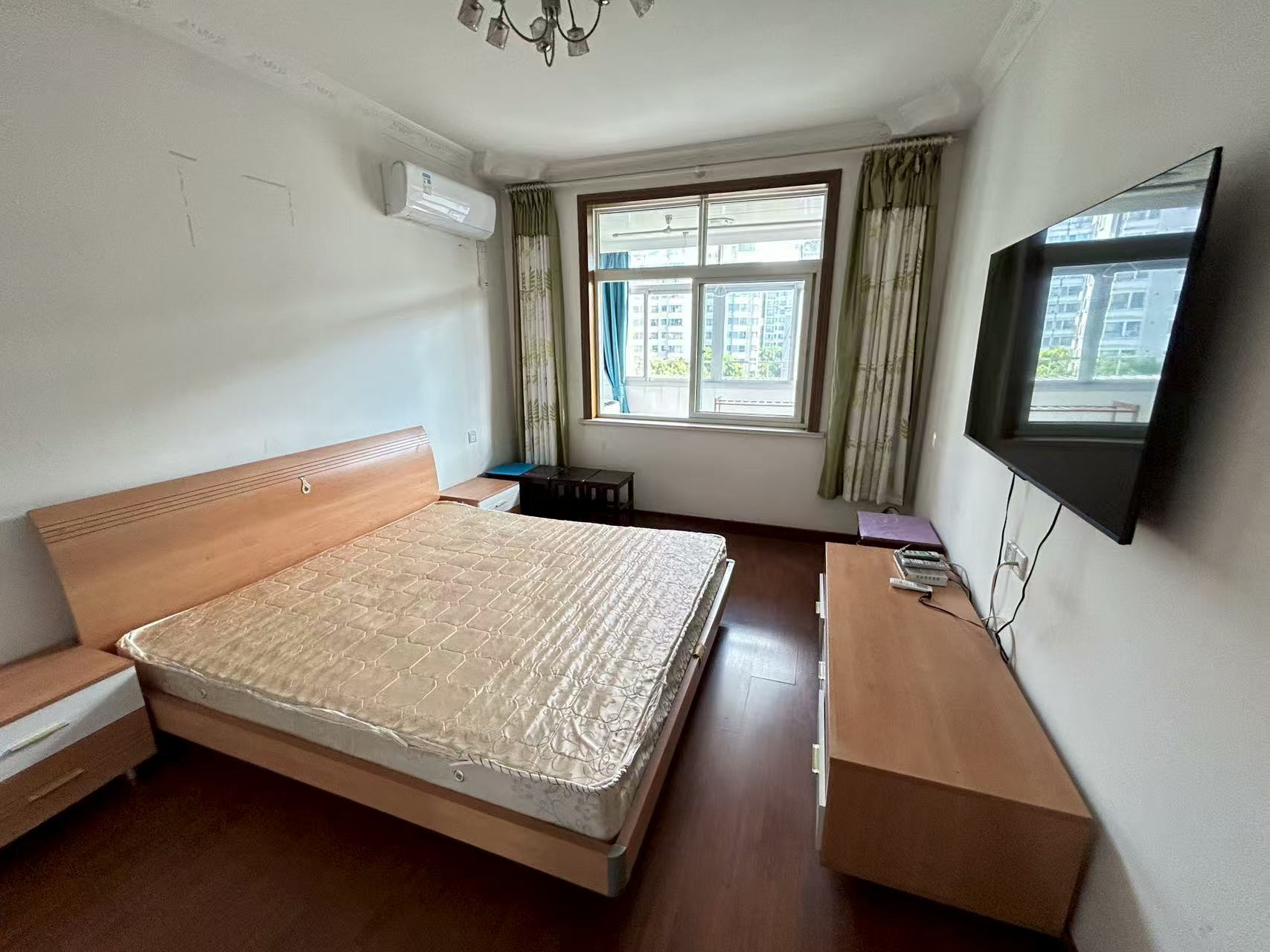 育才花苑东区 4室2厅2卫 93m&sup2;