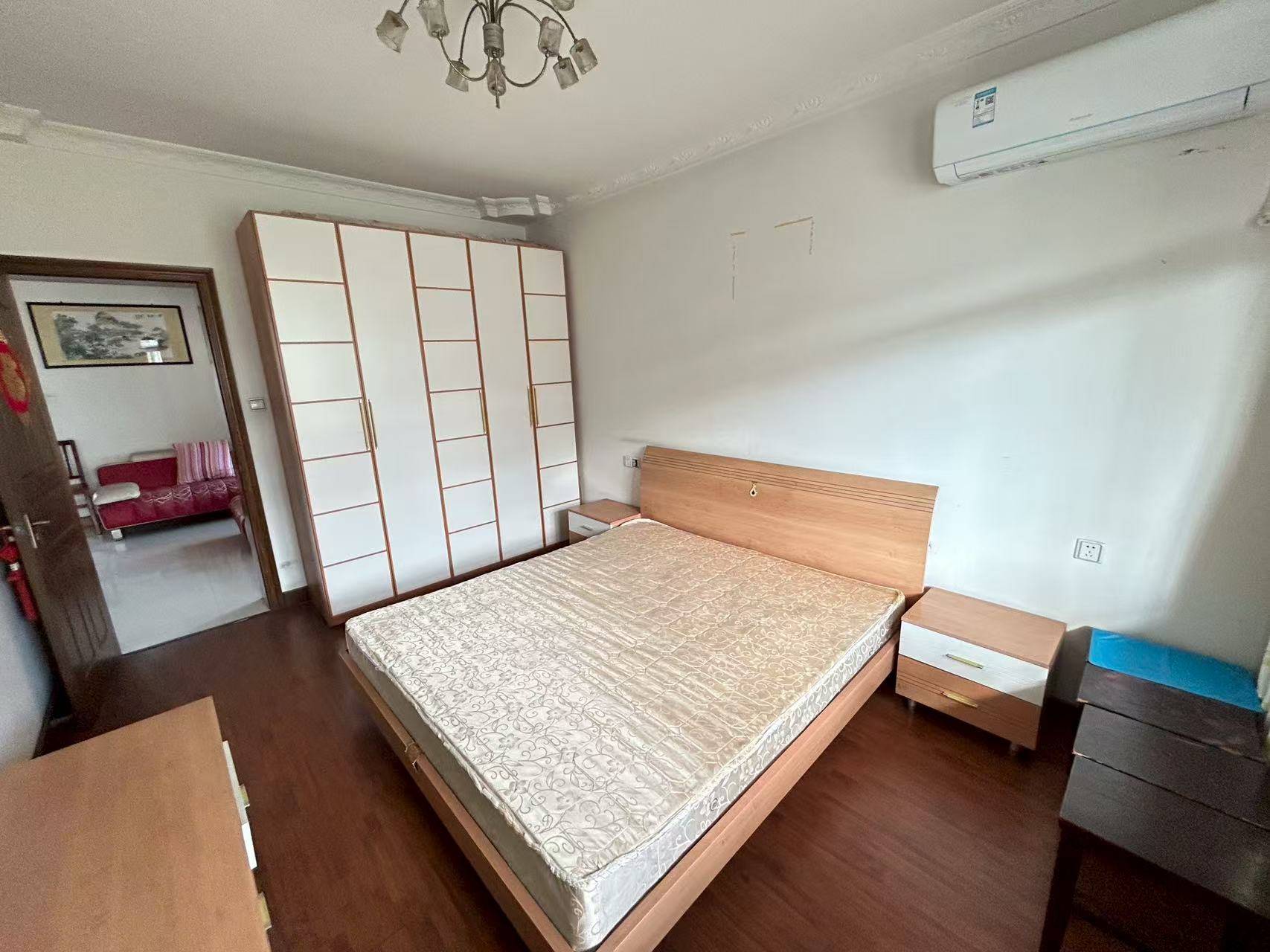 育才花苑东区 4室2厅2卫 93m&sup2;