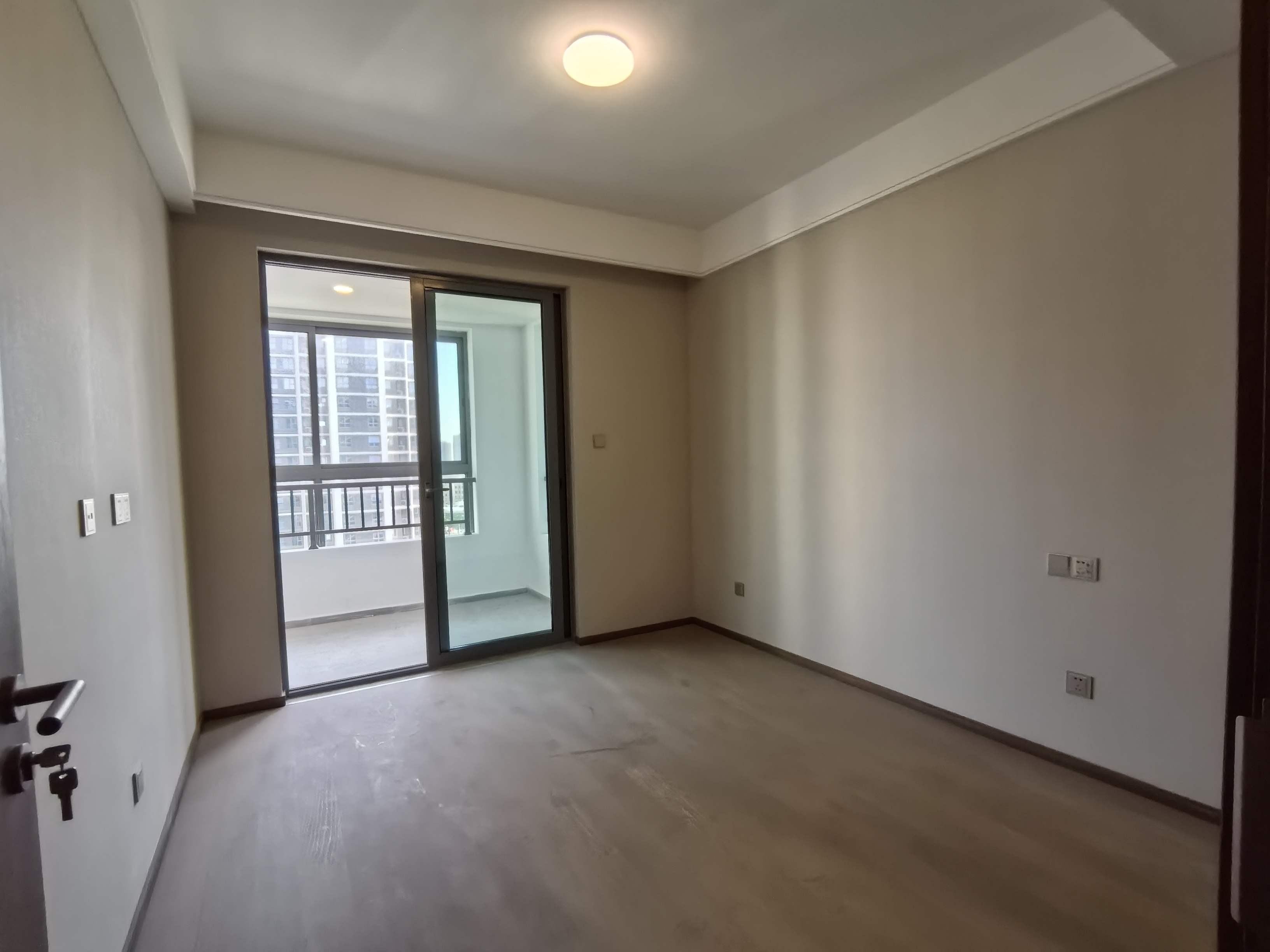 长泰滨河国际 3室2厅2卫 105.43m&sup2;