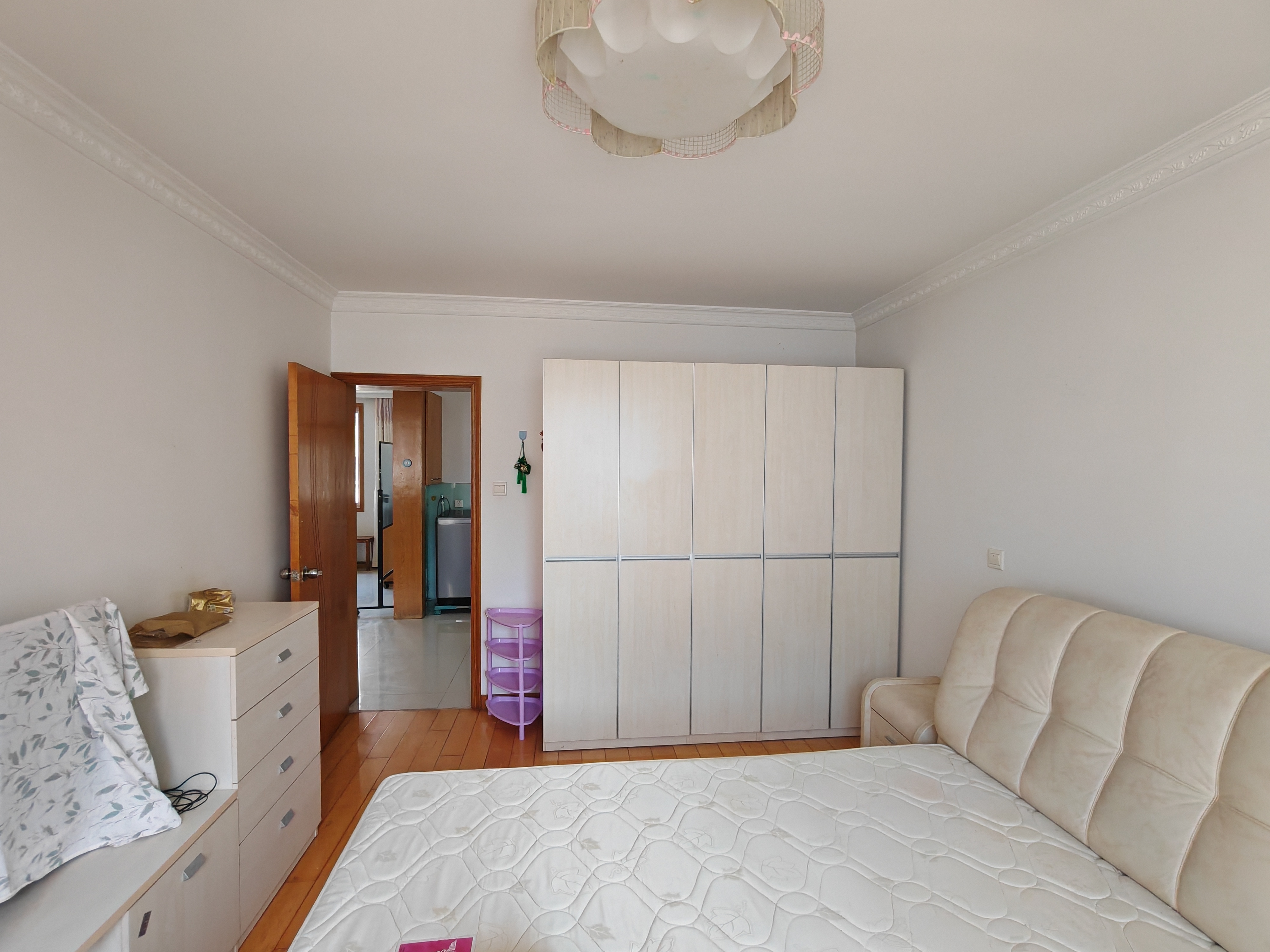 银花苑 3室2厅1卫 110.00m&sup2;