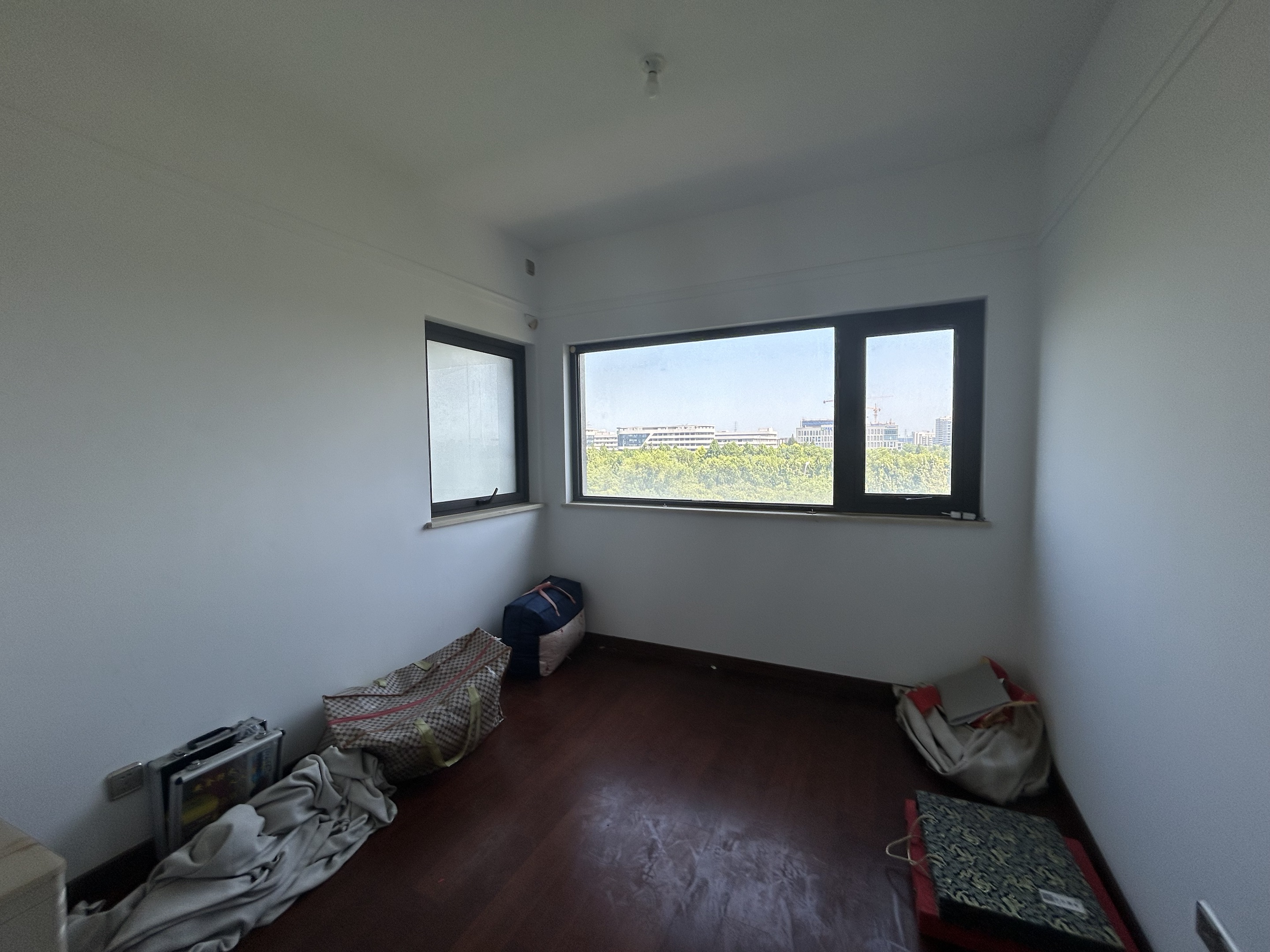 万科城市之光 3室2厅1卫 101m&sup2;