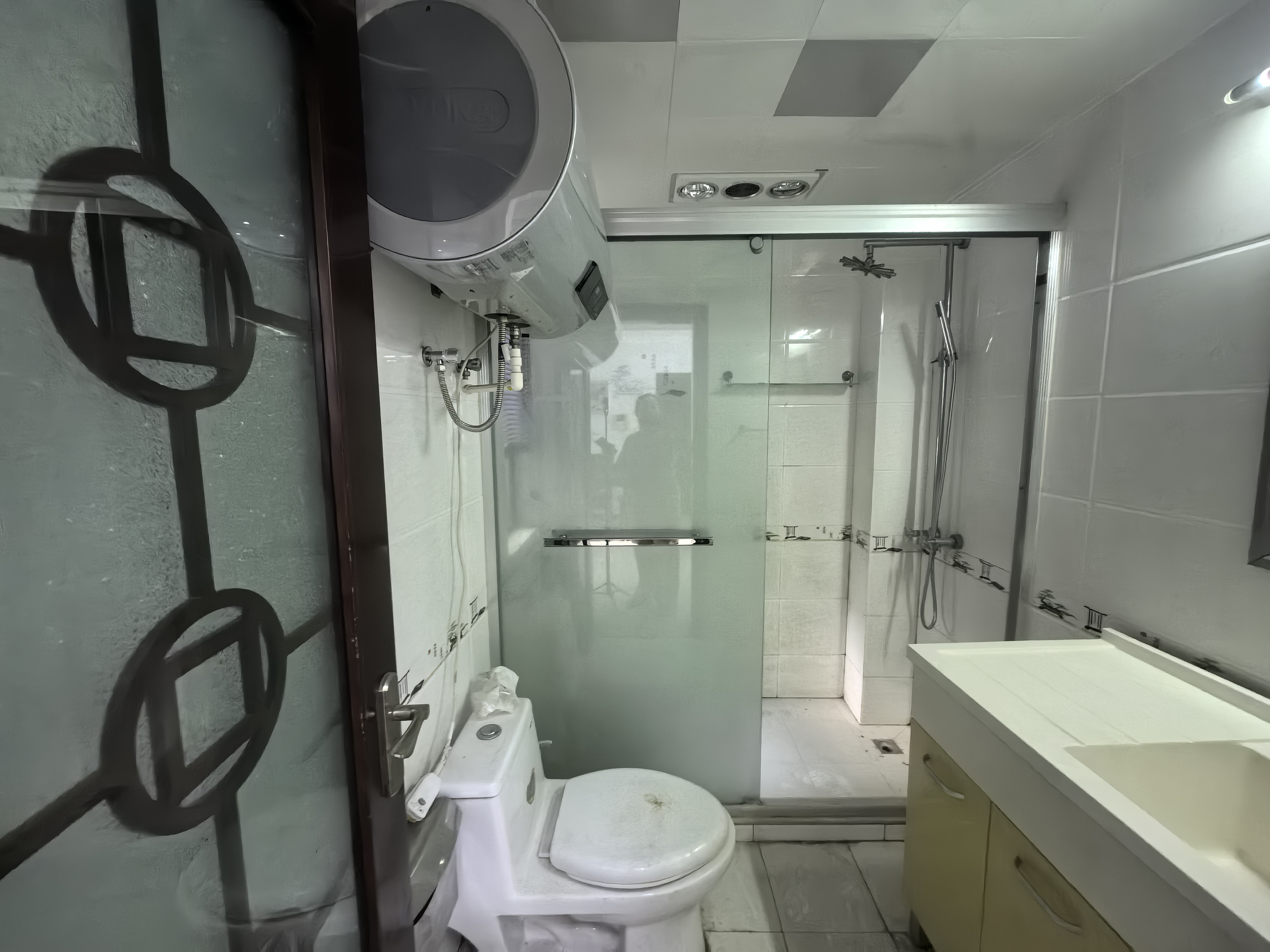 水榭花都 2室2厅1卫 87.00m&sup2;