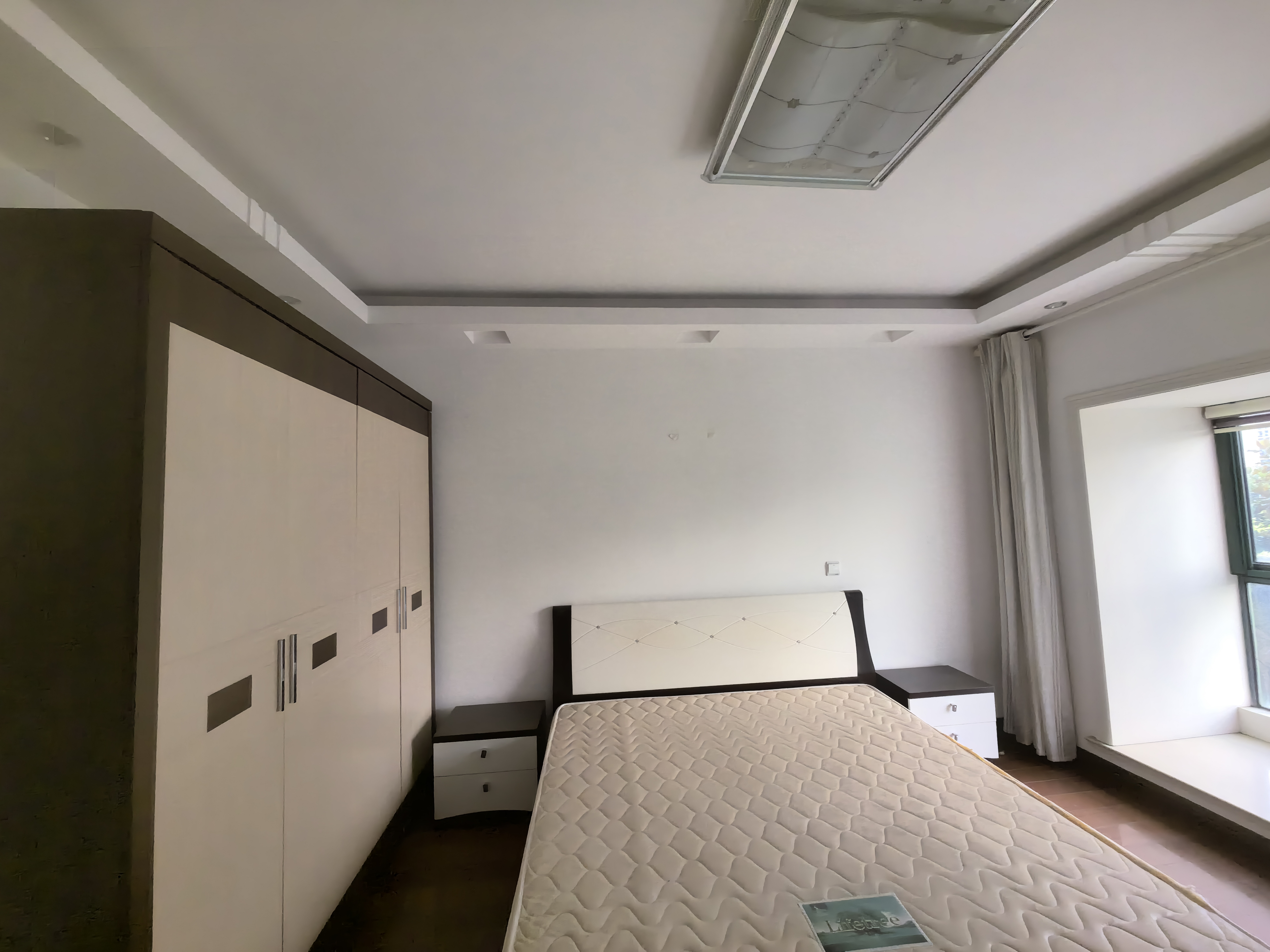 水榭花都 2室2厅1卫 87.00m&sup2;