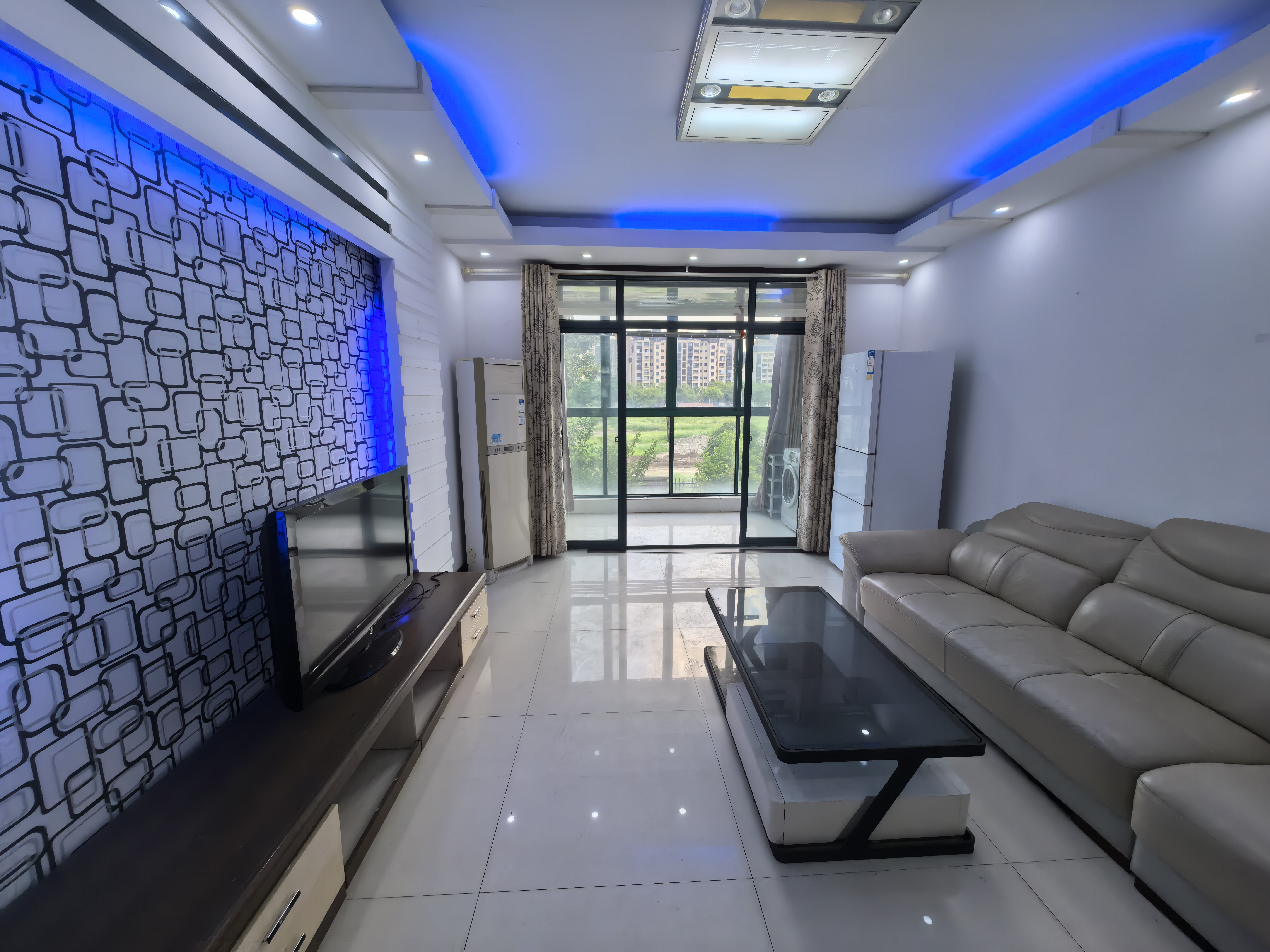 水榭花都 2室2厅1卫 87.00m&sup2;