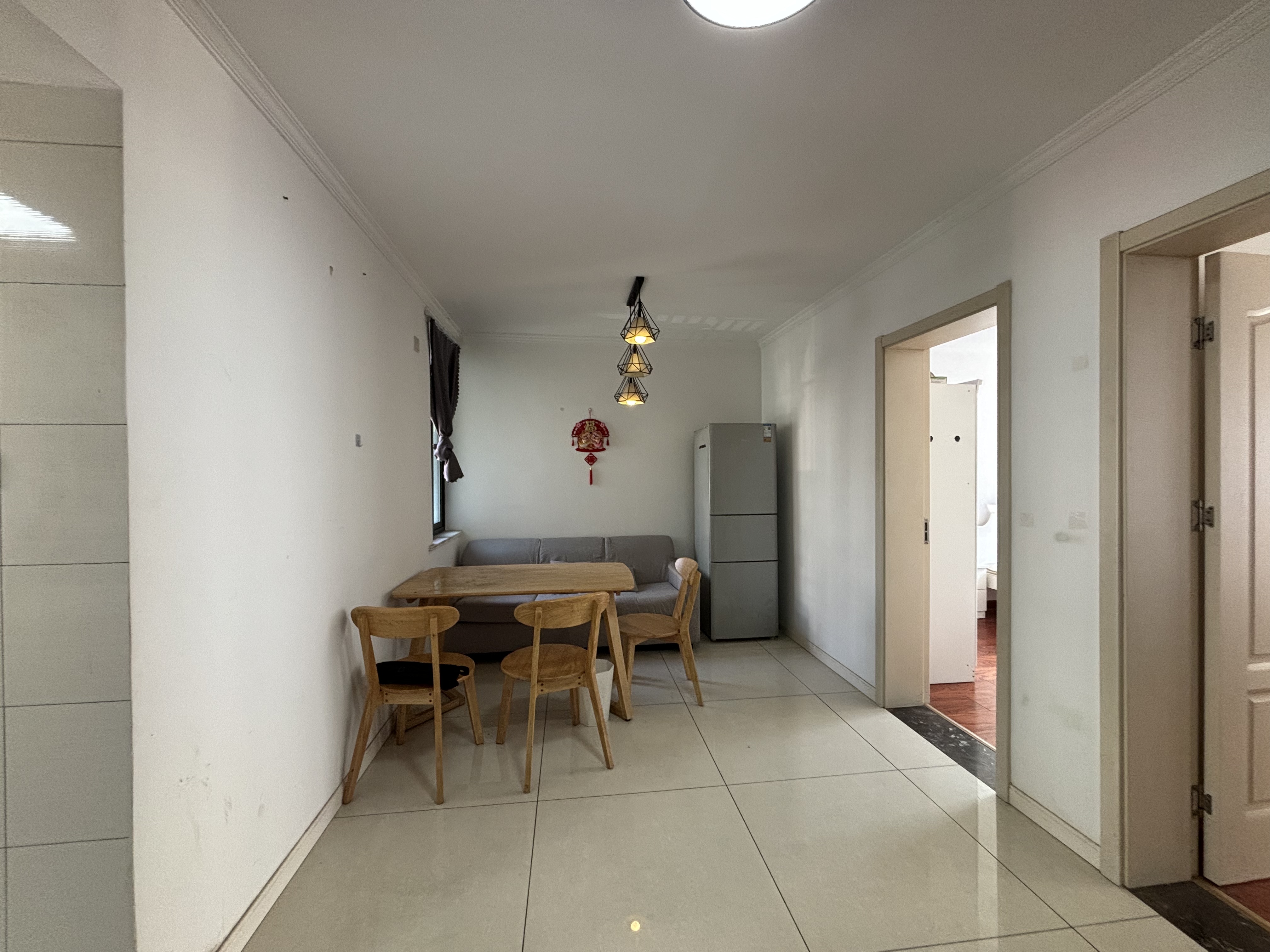 外滩小区 2室1厅1卫 68m&sup2;