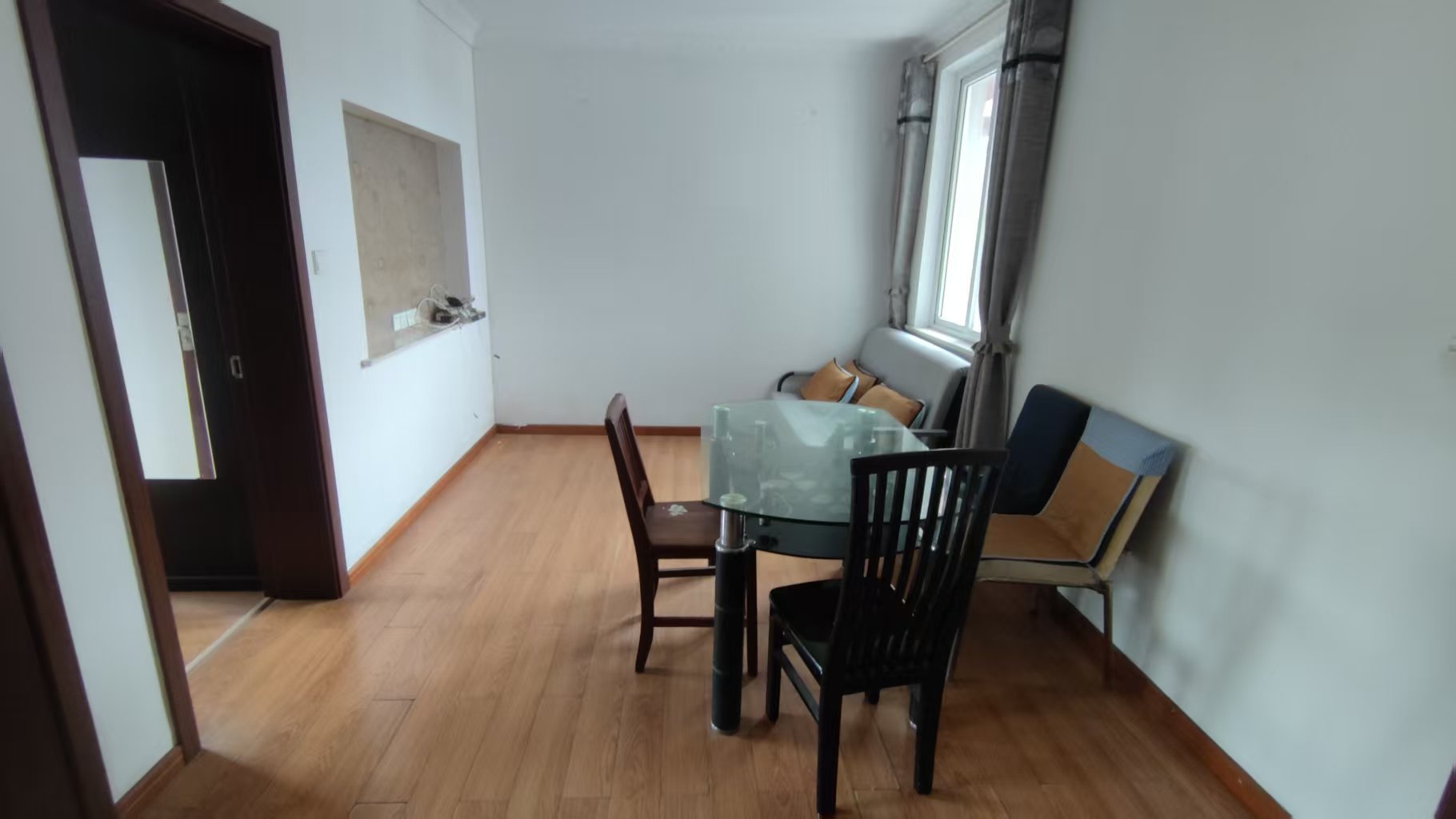 光明西村 2室1厅1卫 66.7m&sup2;