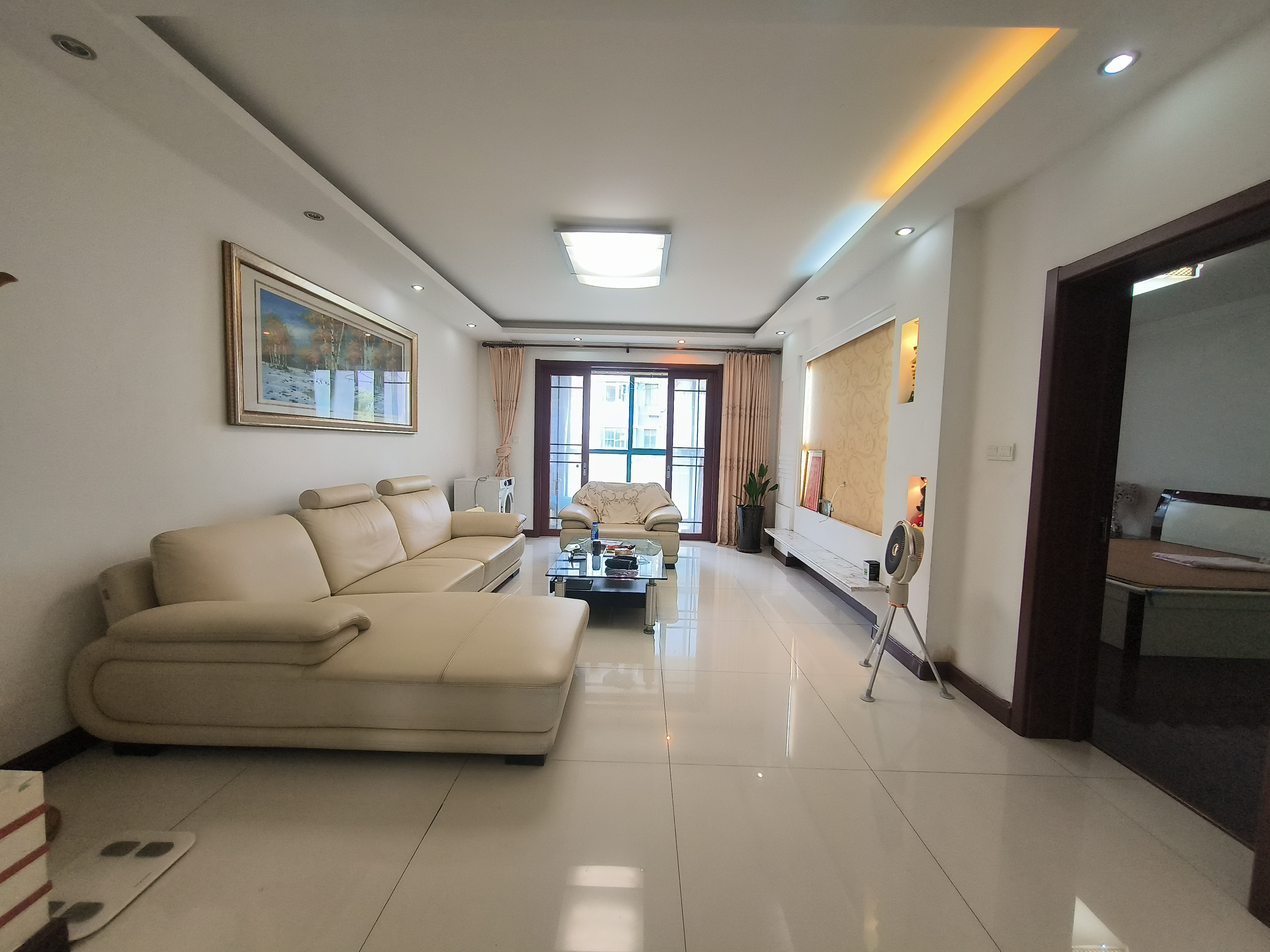 瀚学苑西区 4室2厅2卫 146m&sup2;