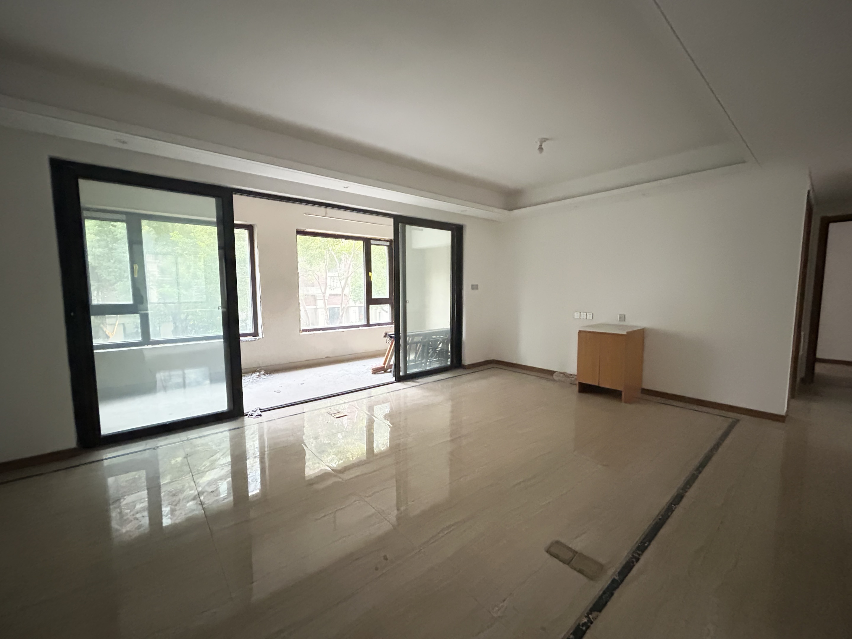 佳期漫 5室2厅2卫 142.65m&sup2;