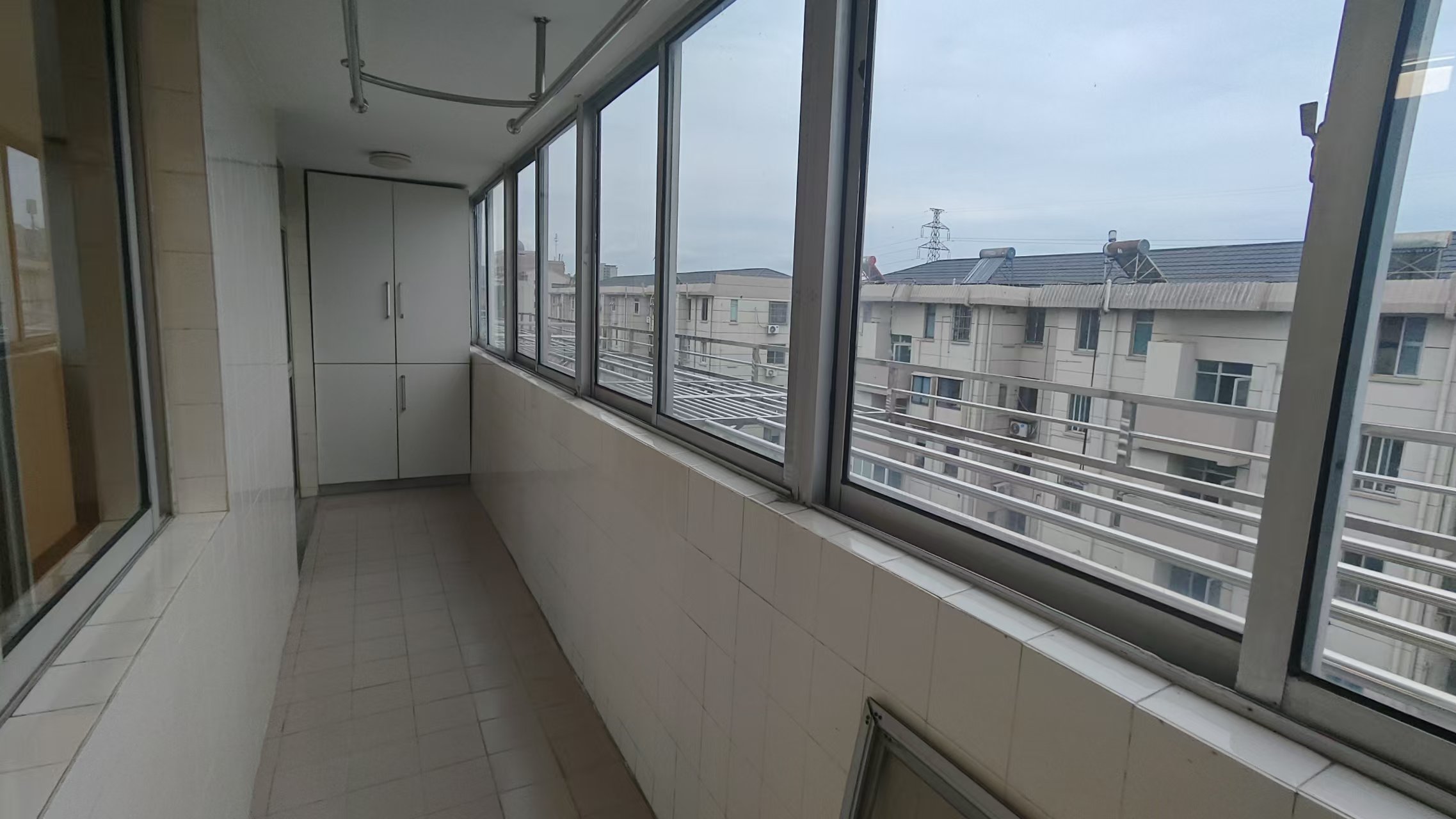 中南苑 3室2厅1卫 102m&sup2;
