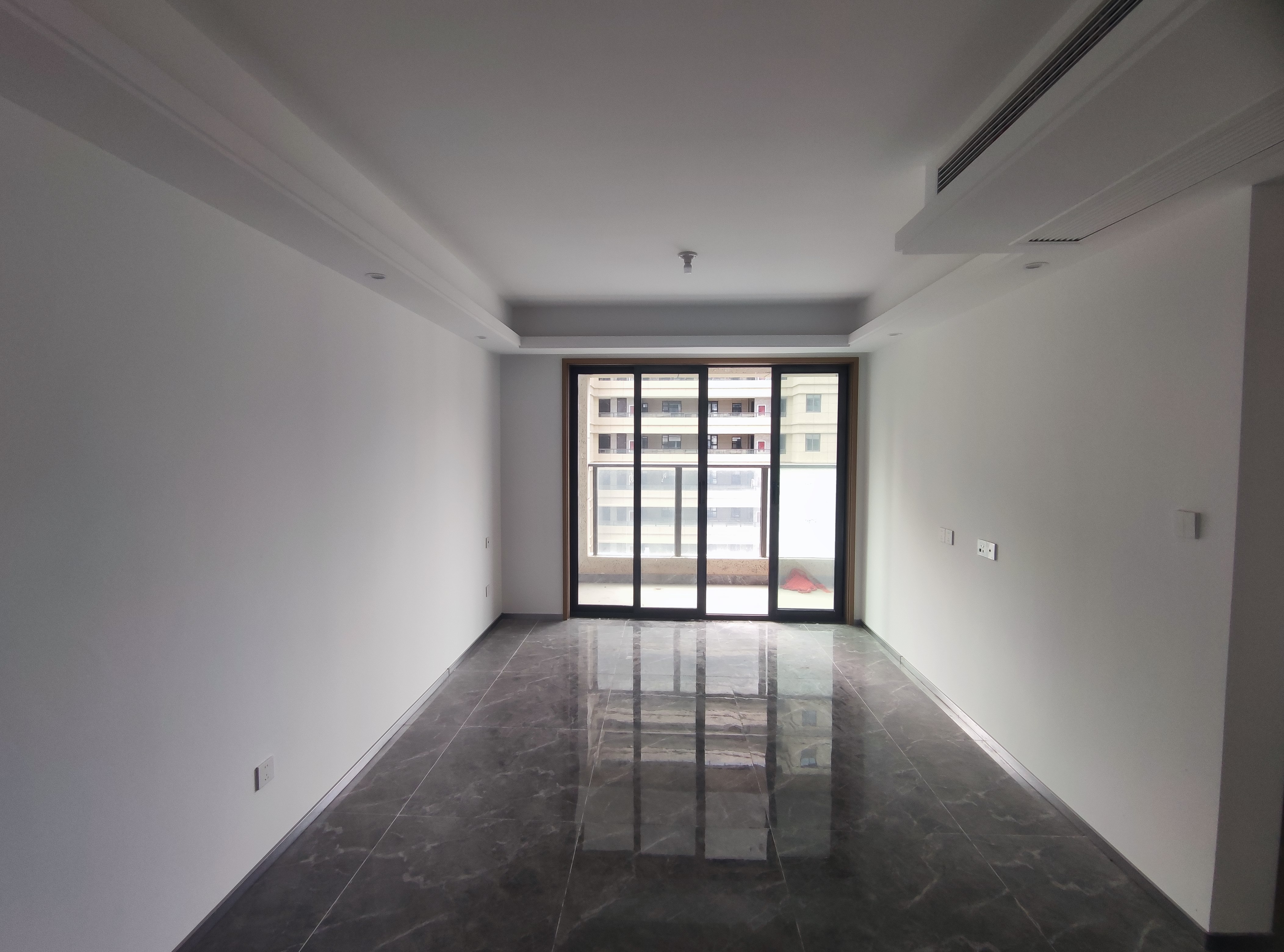 远创宸樾 3室2厅1卫 102.65m&sup2;