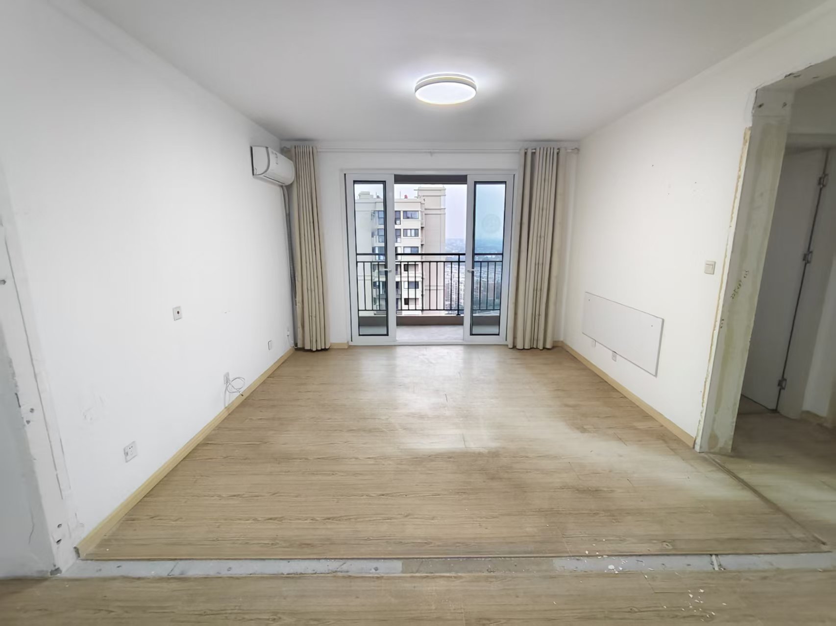 中海碧林湾 4室2厅2卫 128.50m&sup2;