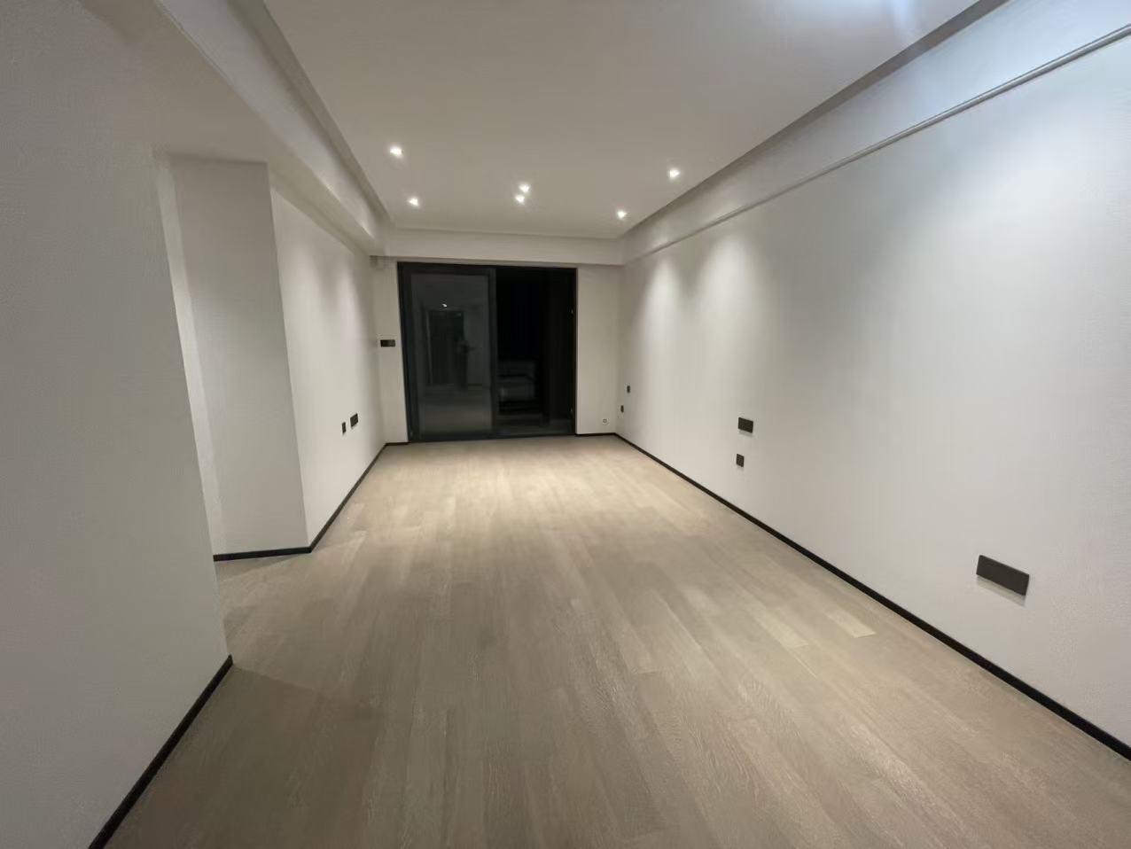 万科翡翠公园 3室2厅1卫 91.24m&sup2;