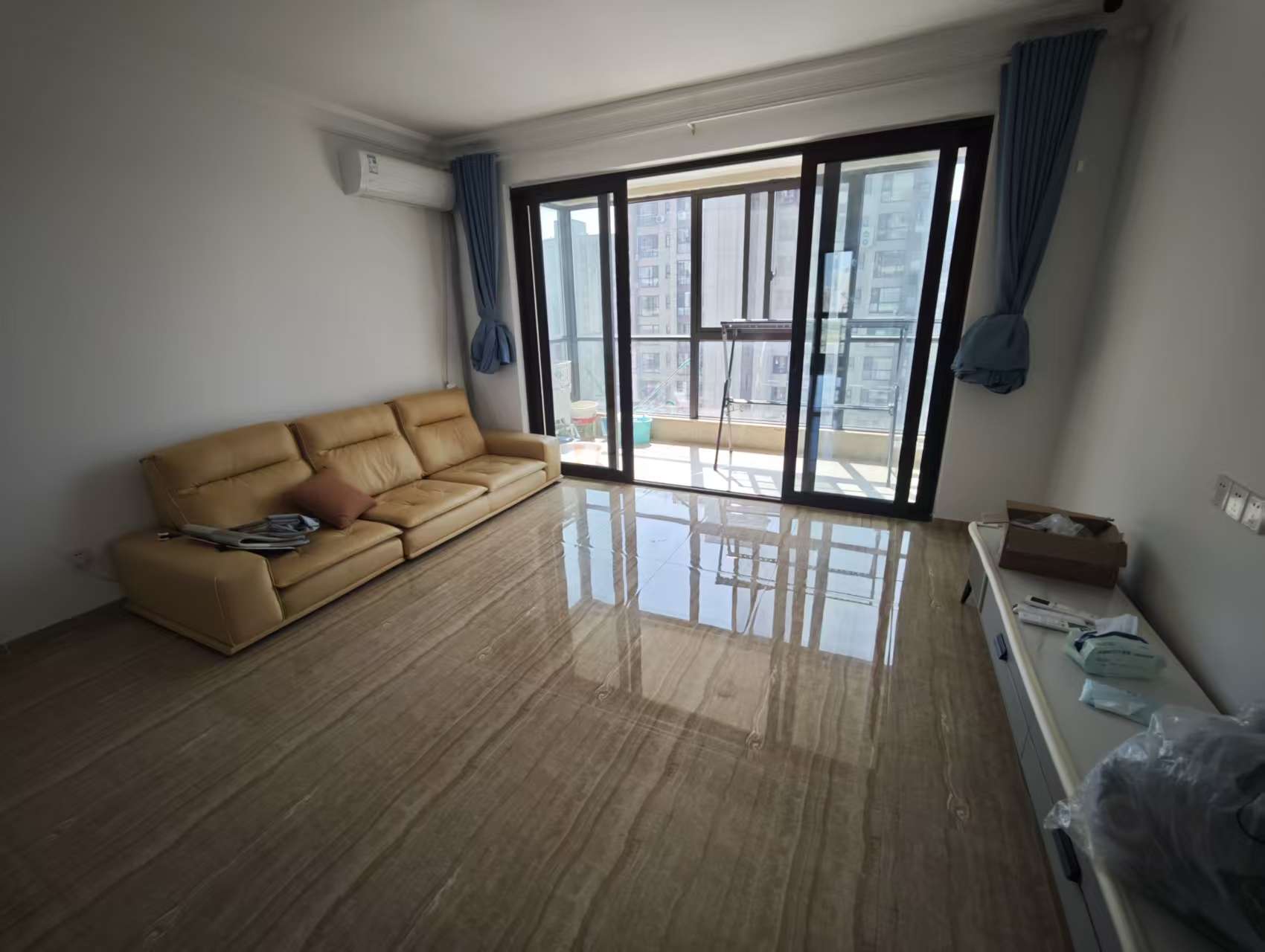 碧桂园时代悦城 3室2厅2卫 142.94m&sup2;