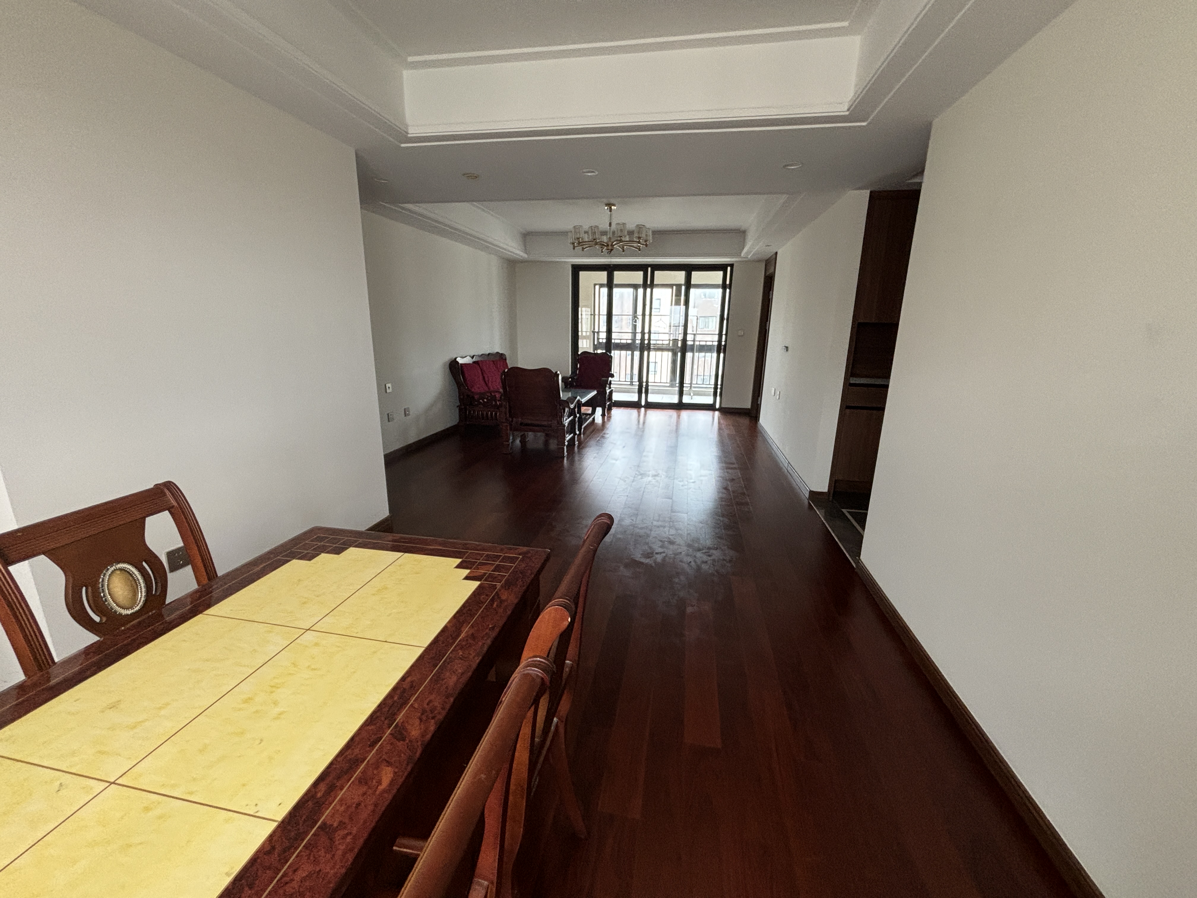 中南万科大都会 3室2厅2卫 131m&sup2;