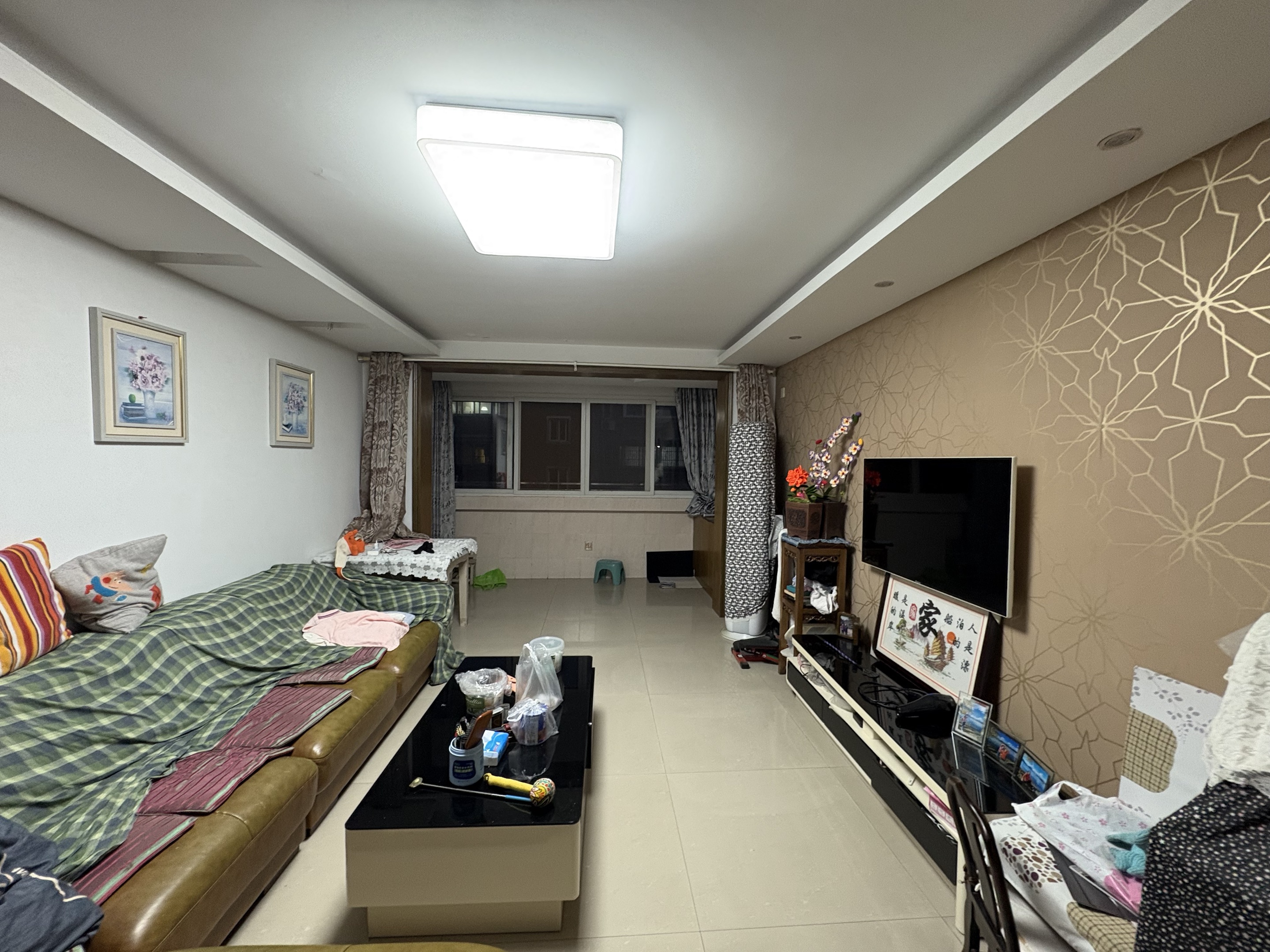 南川园小区 3室2厅2卫 132.14m&sup2;