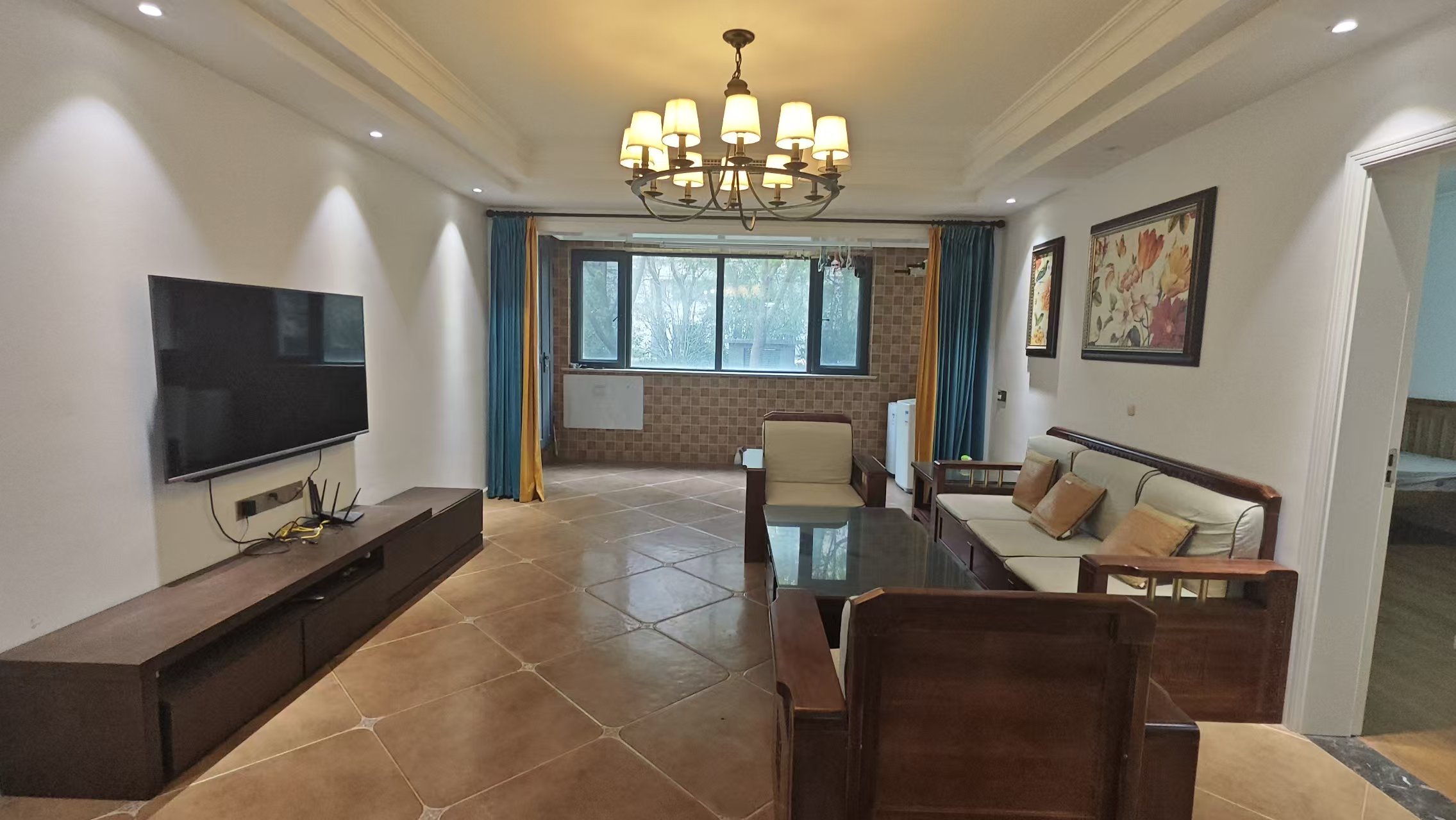 中港城皇家公寓 4室2厅2卫 160m&sup2;