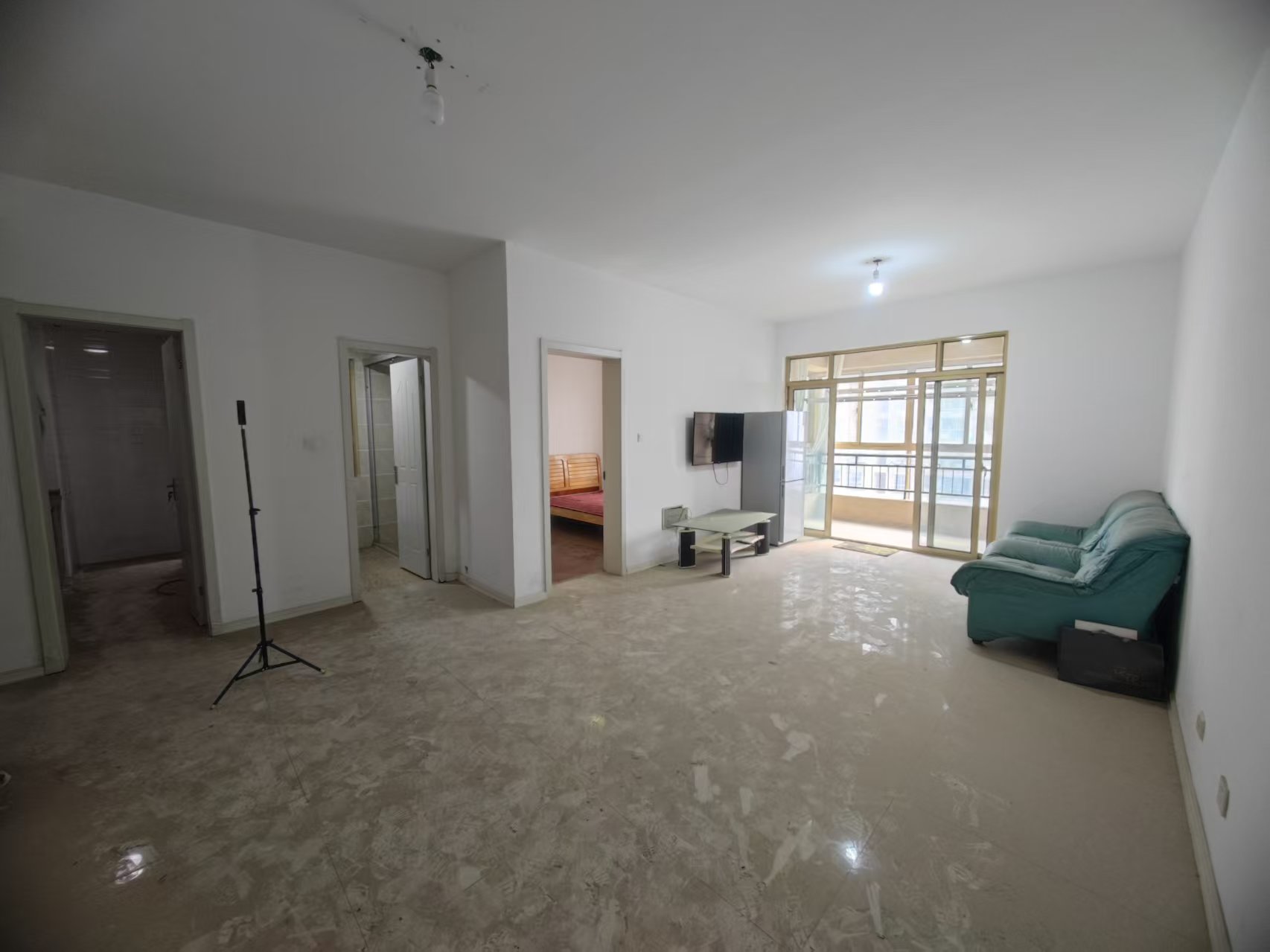 恒盛豪庭 2室2厅1卫 95m&sup2;
