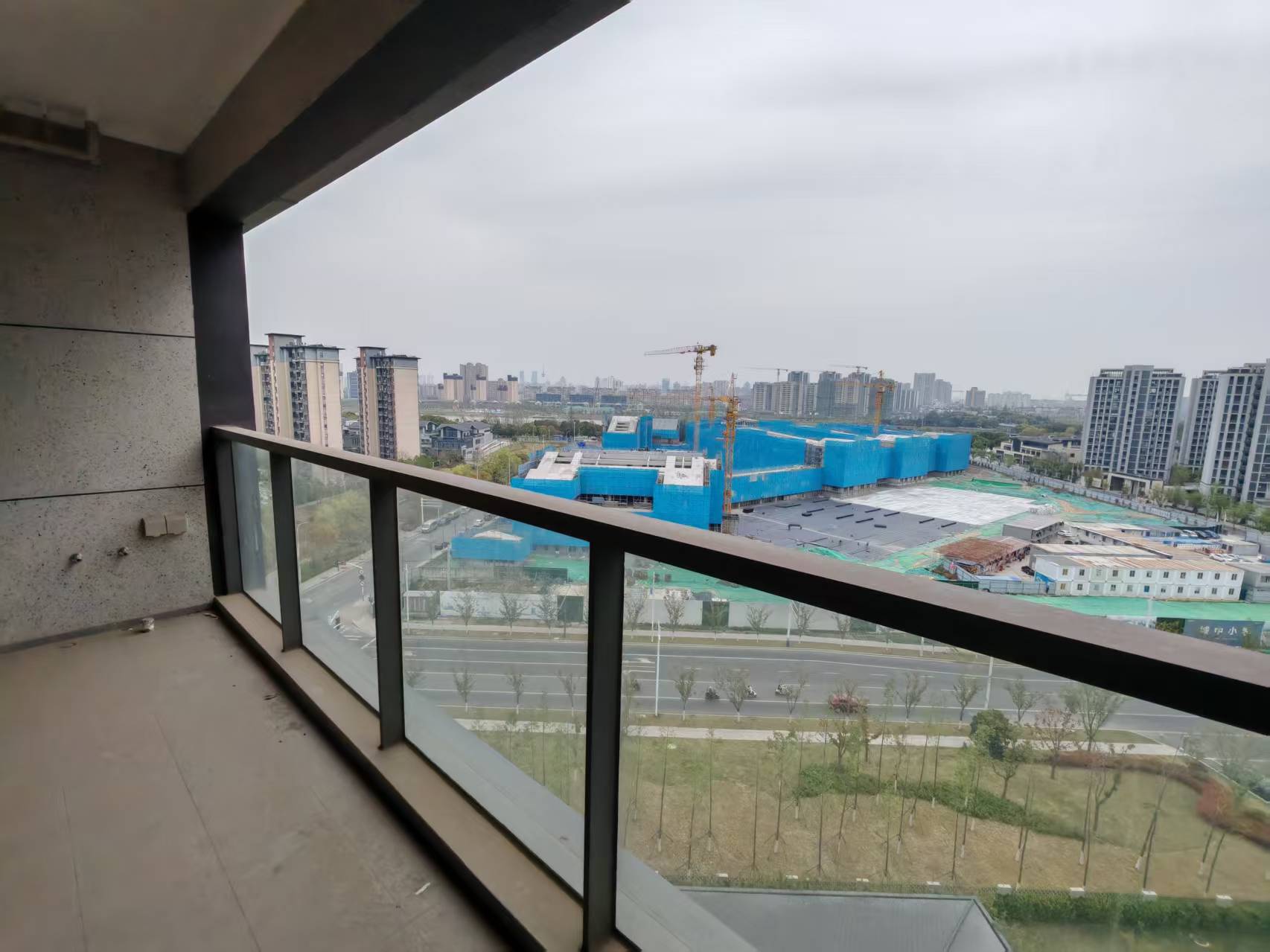 长泰滨河国际 3室2厅2卫 127.82m&sup2;