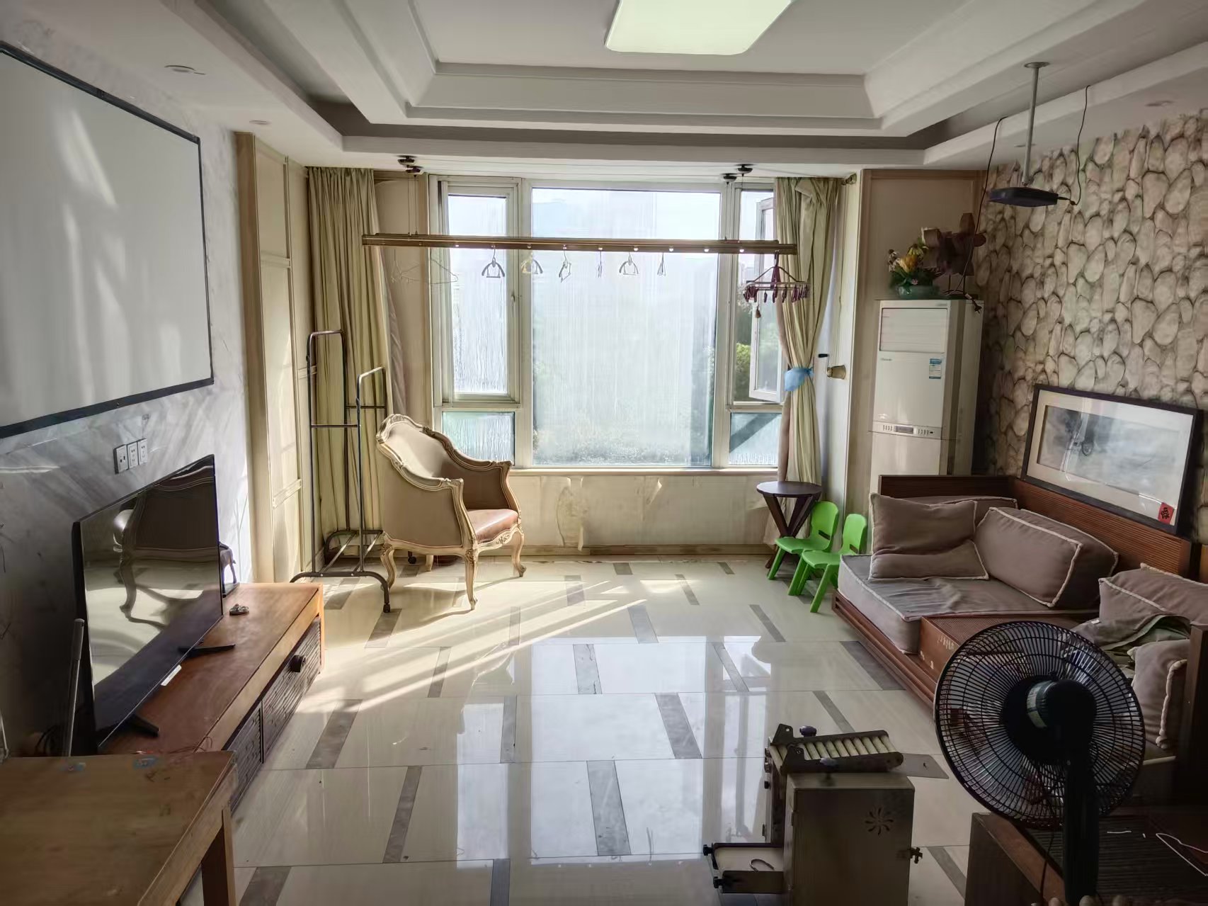 世茂公元 4室2厅2卫 127.58m&sup2;