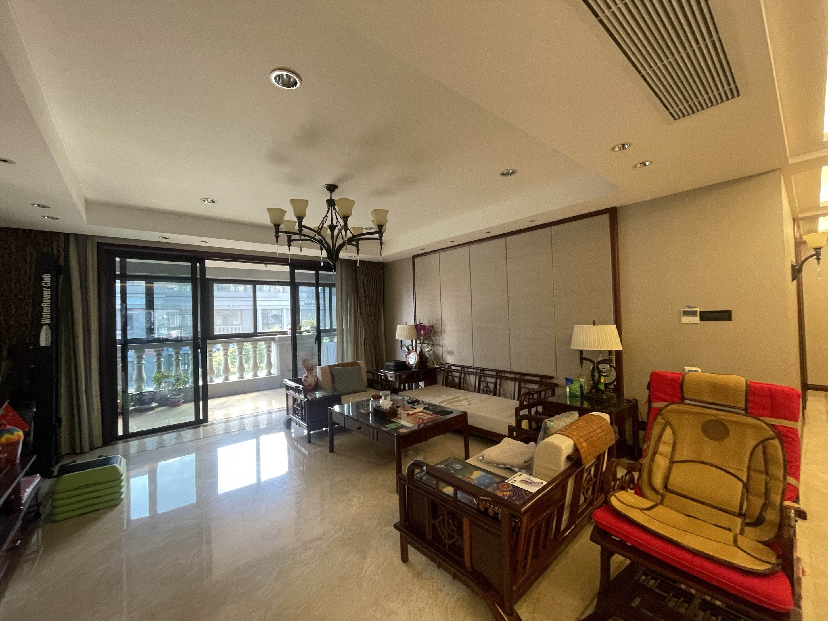翰林府 4室2厅2卫 221m&sup2;