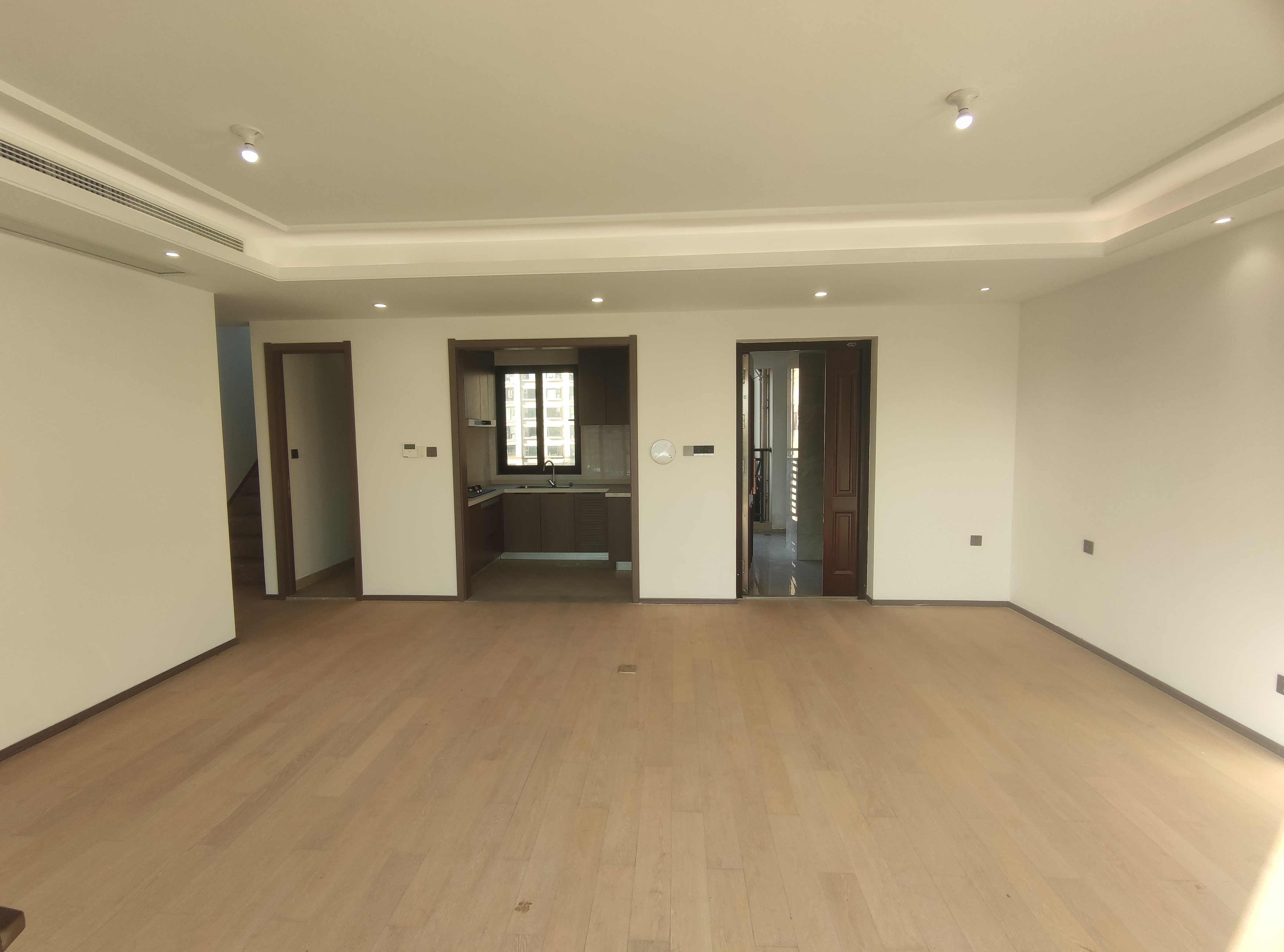 春风南岸西园 4室2厅2卫 167m&sup2;