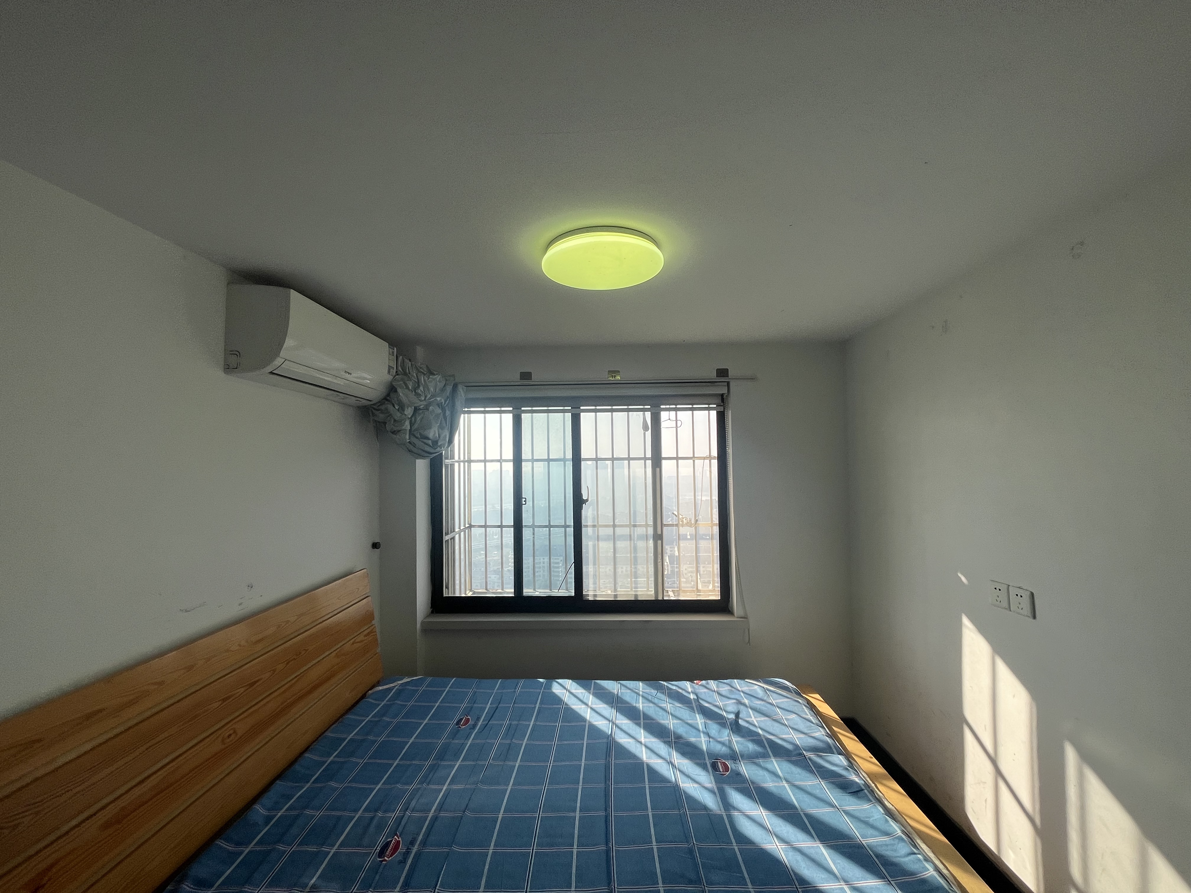 中房汇达广场 1室1厅1卫 30m&sup2;