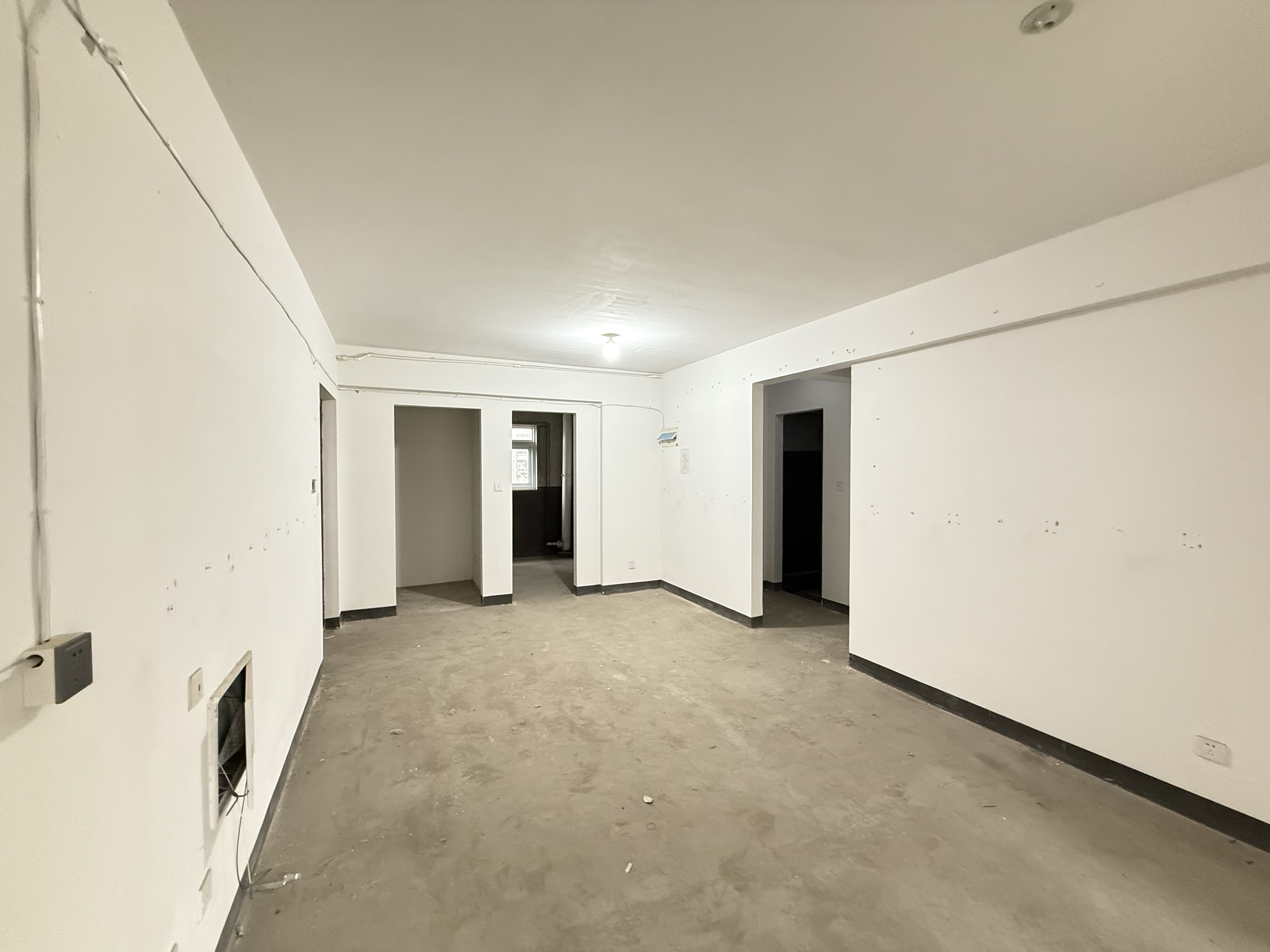 南山国际社区 3室2厅2卫 101m&sup2;
