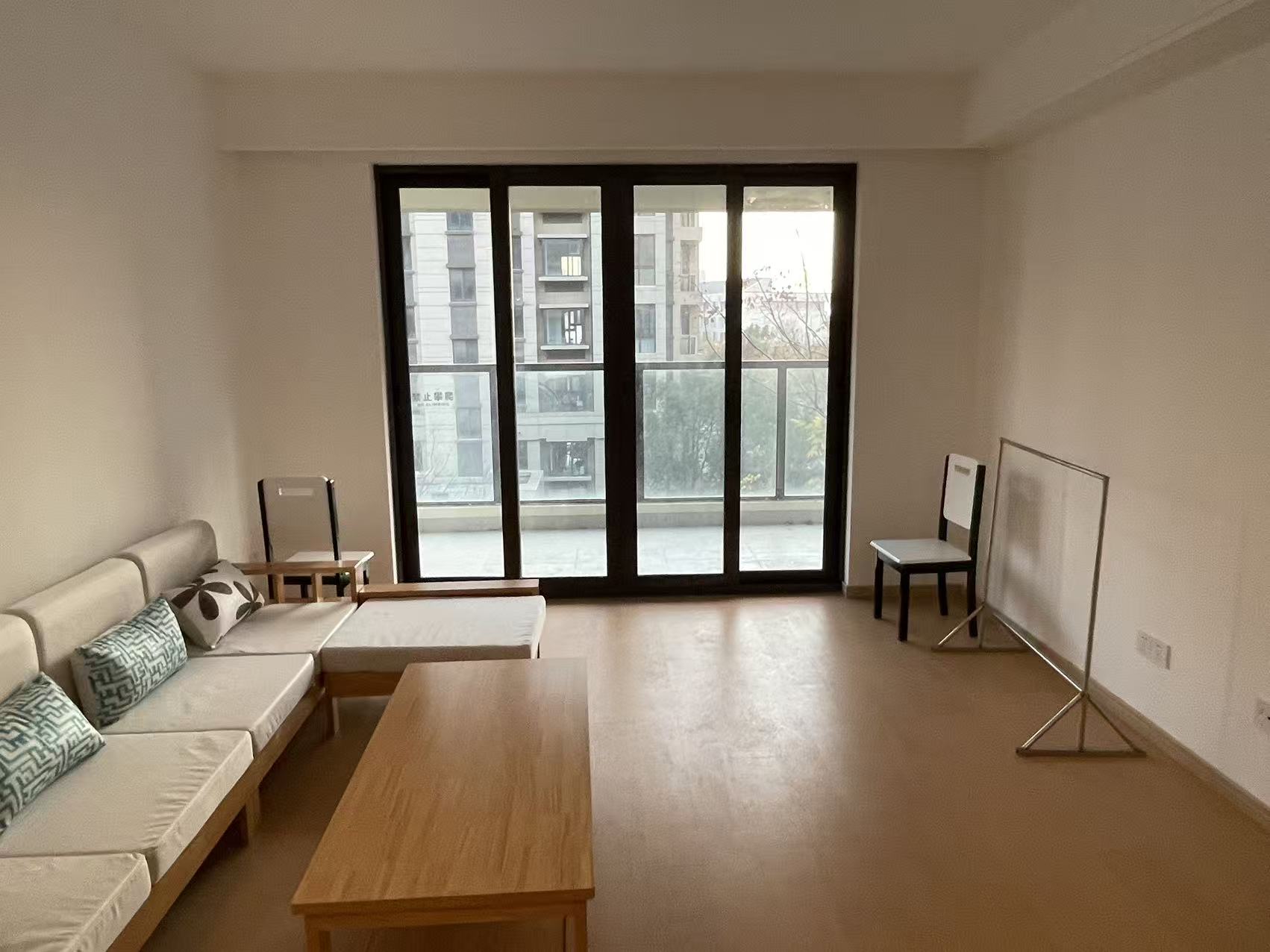 时光漫城 3室2厅2卫 113m&sup2;