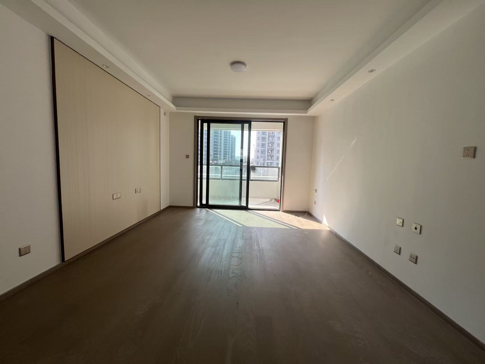 城镇铂域澜湾 3室1厅2卫 108.45m&sup2;