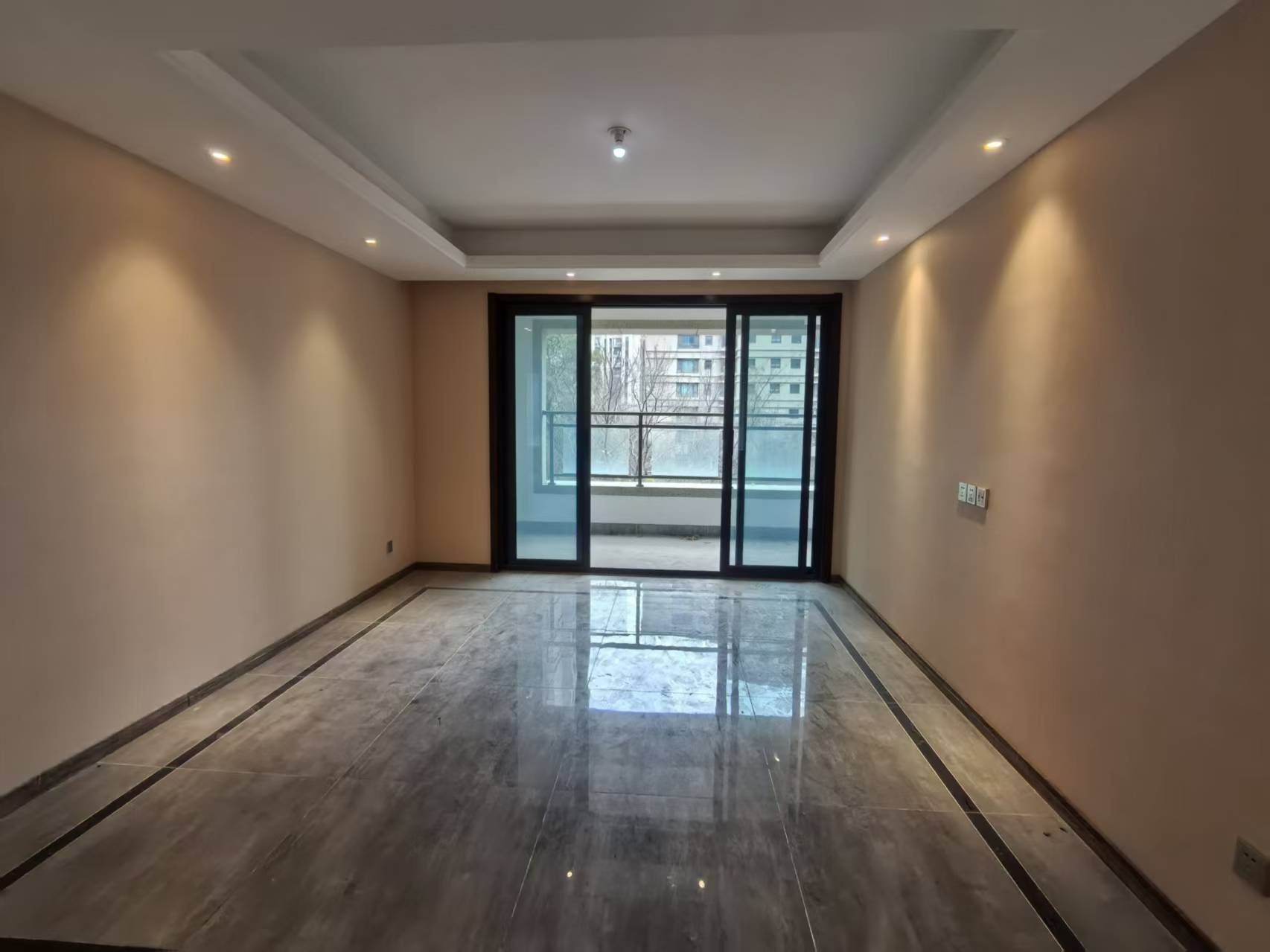 远创樾府 3室2厅2卫 117.45m&sup2;