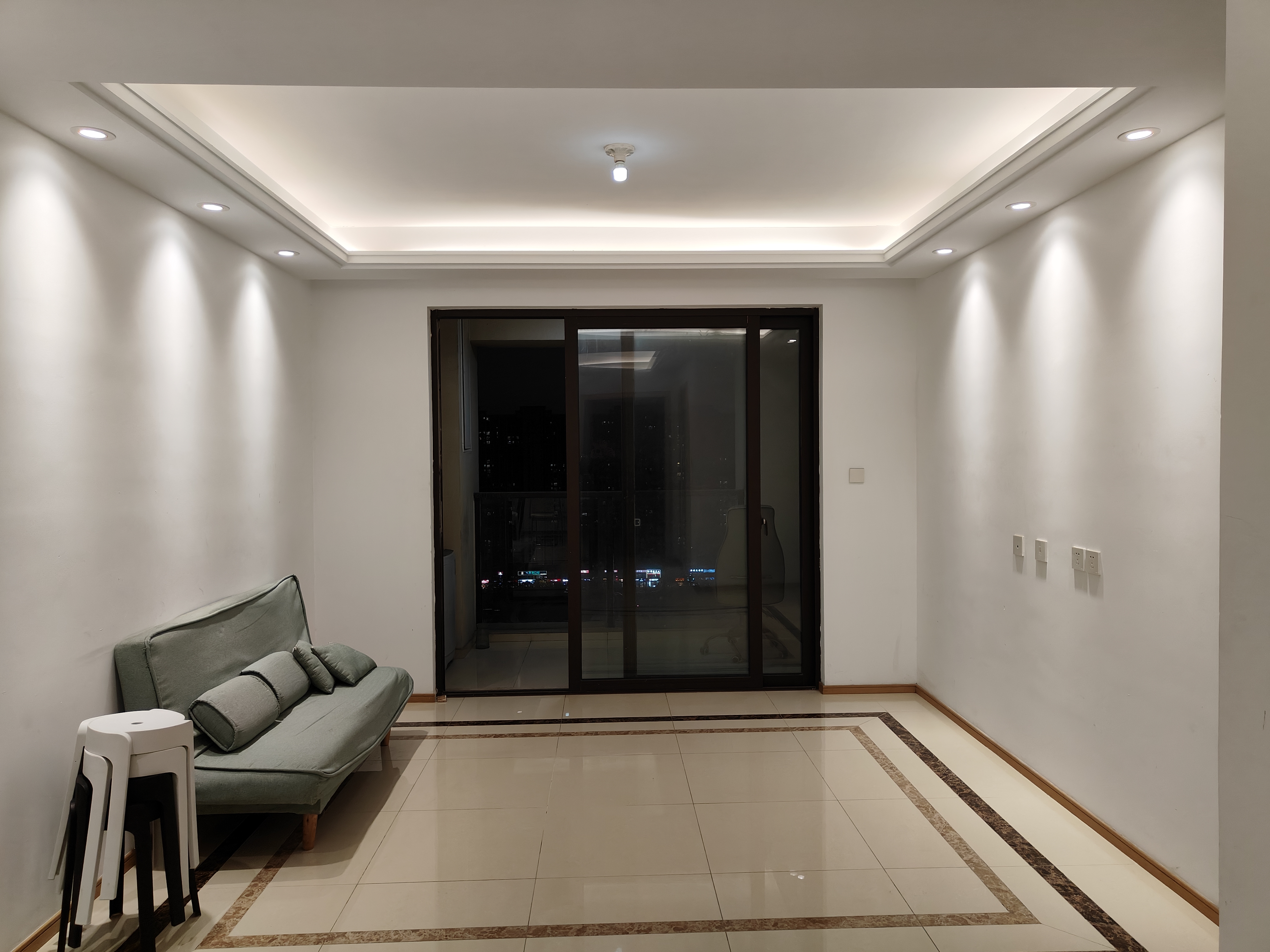 云樾东方 3室1厅1卫 95m&sup2;