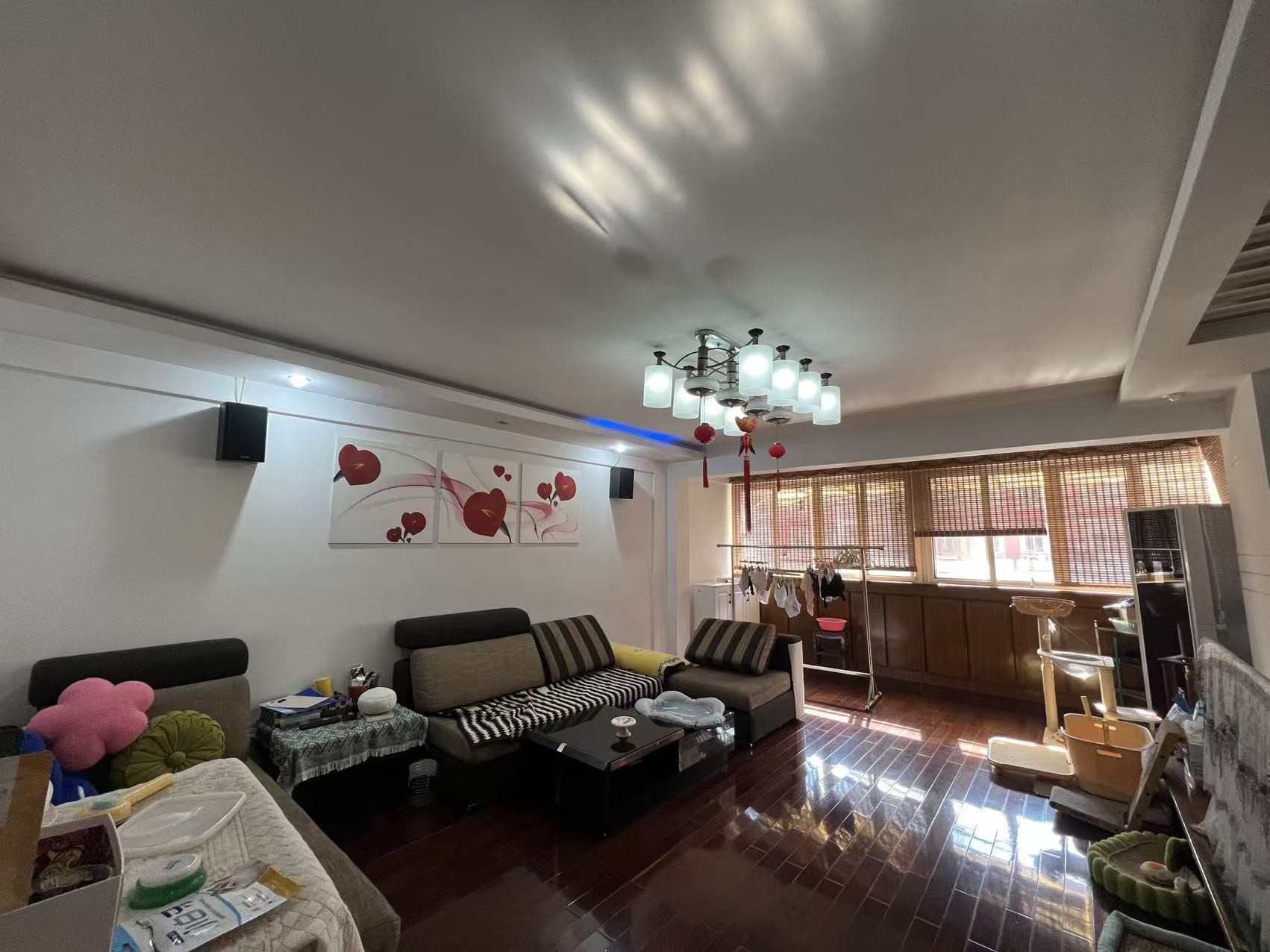 天虹公寓 3室2厅1卫 154.00m&sup2;