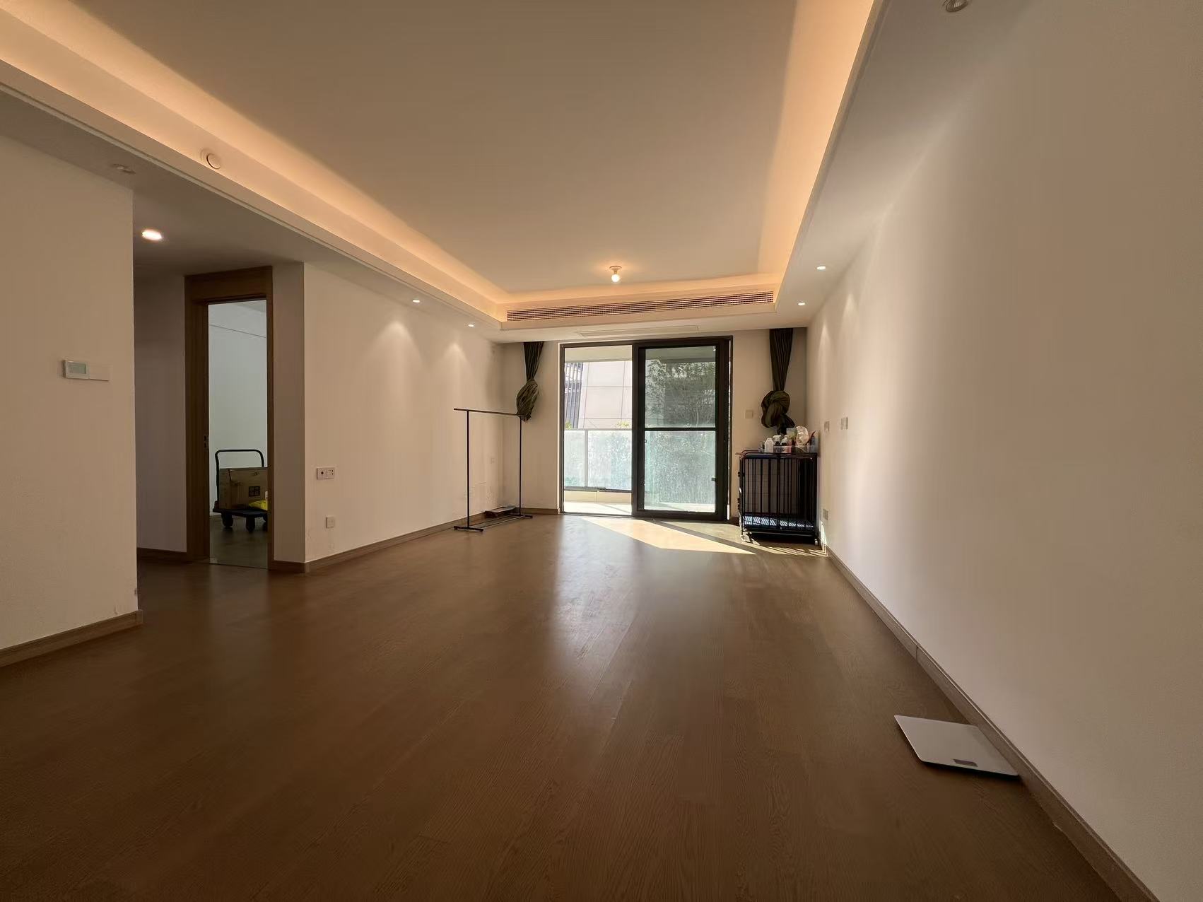 海纳春江 3室1厅2卫 110.00m&sup2;