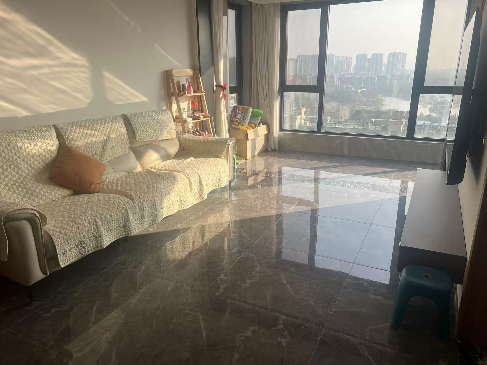 远创宸樾 3室2厅1卫 98.91m&sup2;